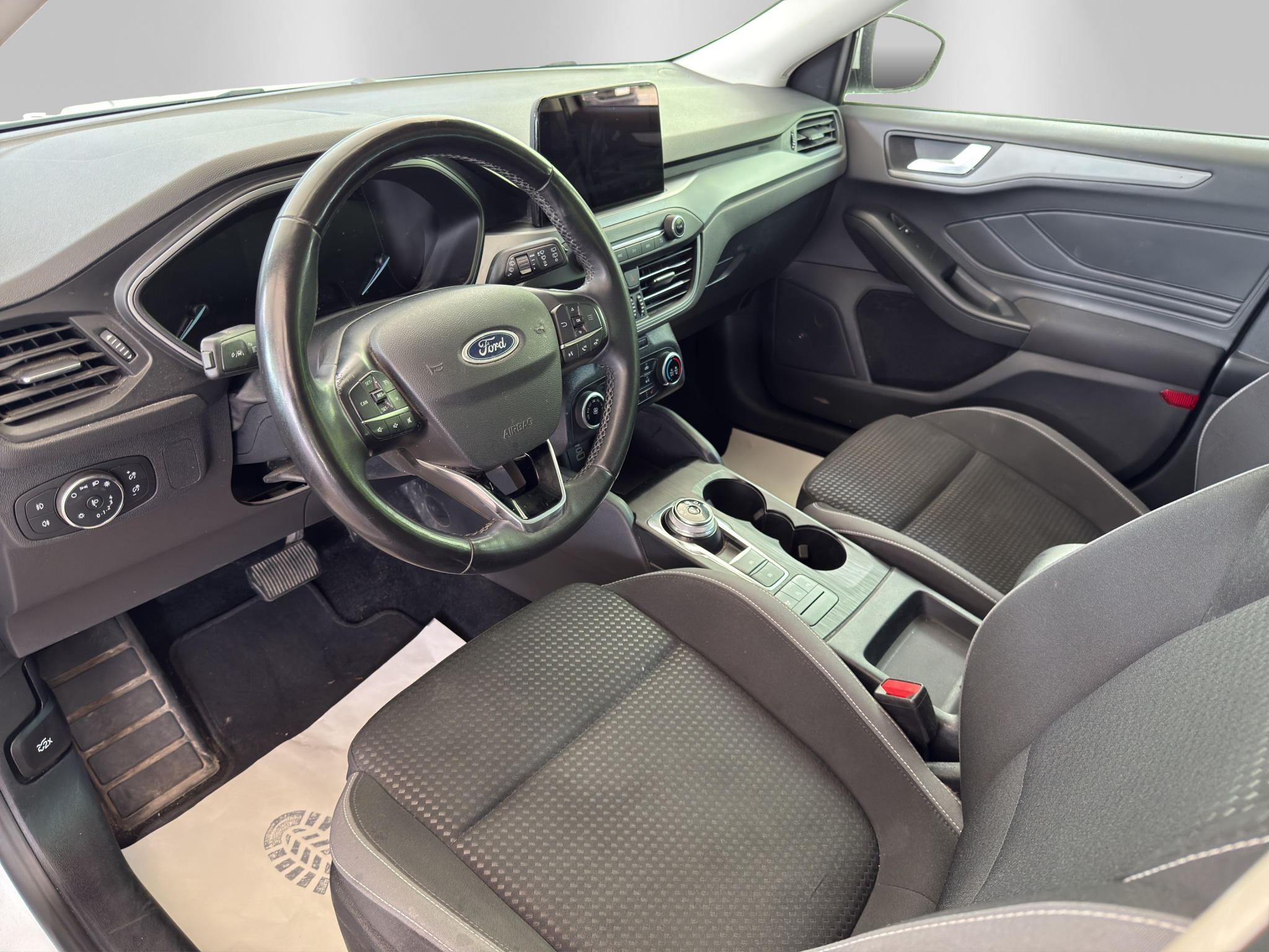 listing desktop thumbnail image 7