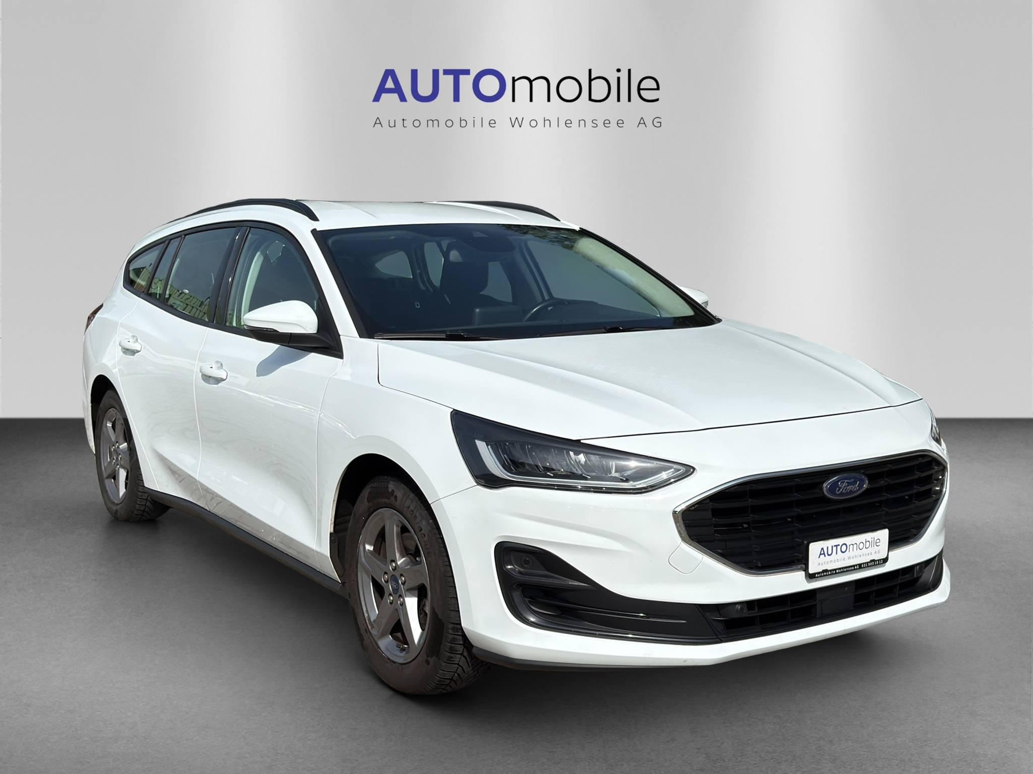 listing desktop thumbnail image 3