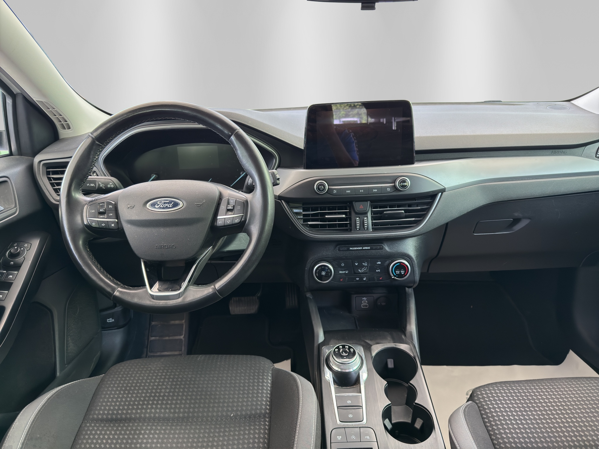 listing desktop thumbnail image 8