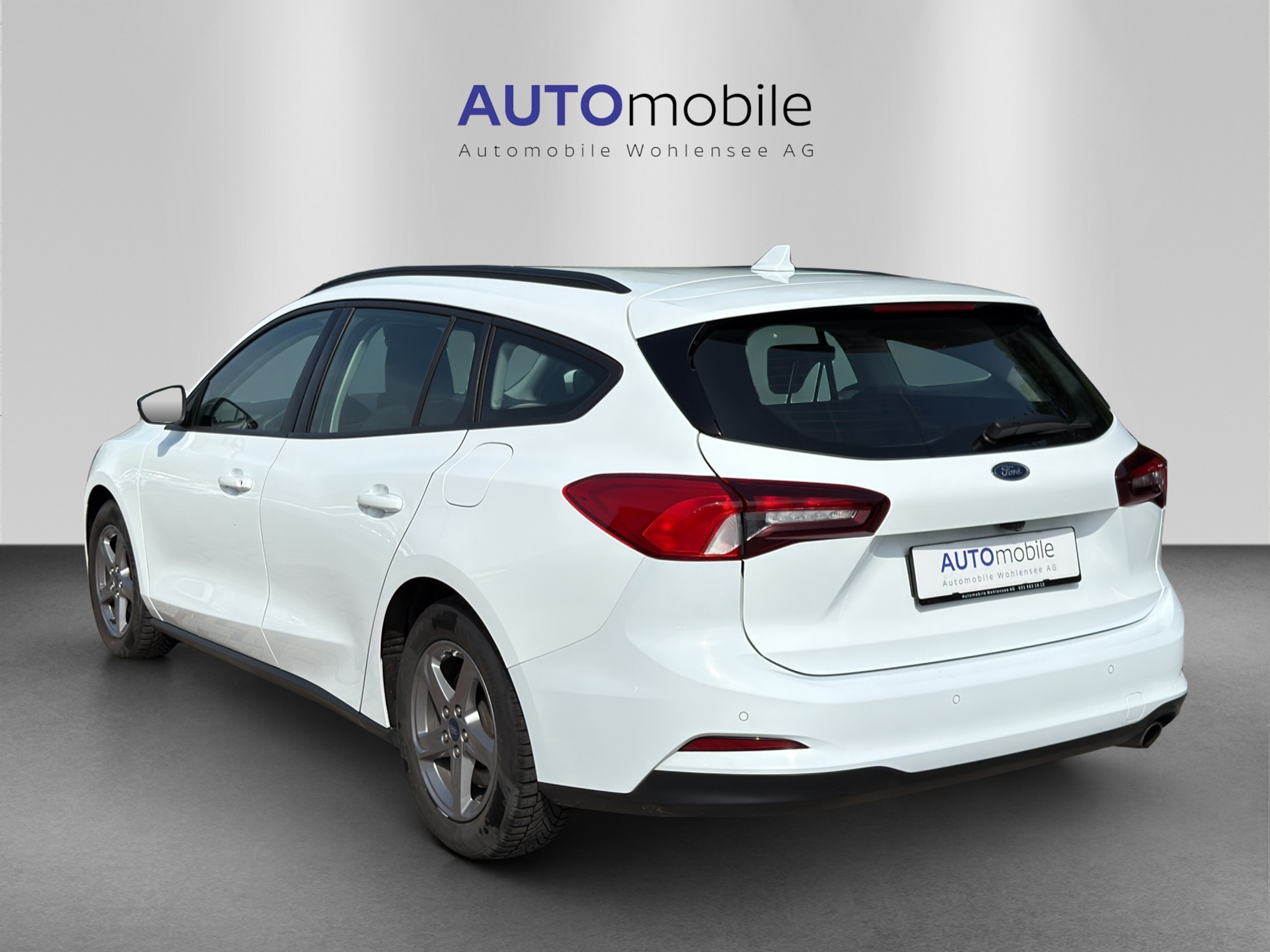 listing desktop thumbnail image 6