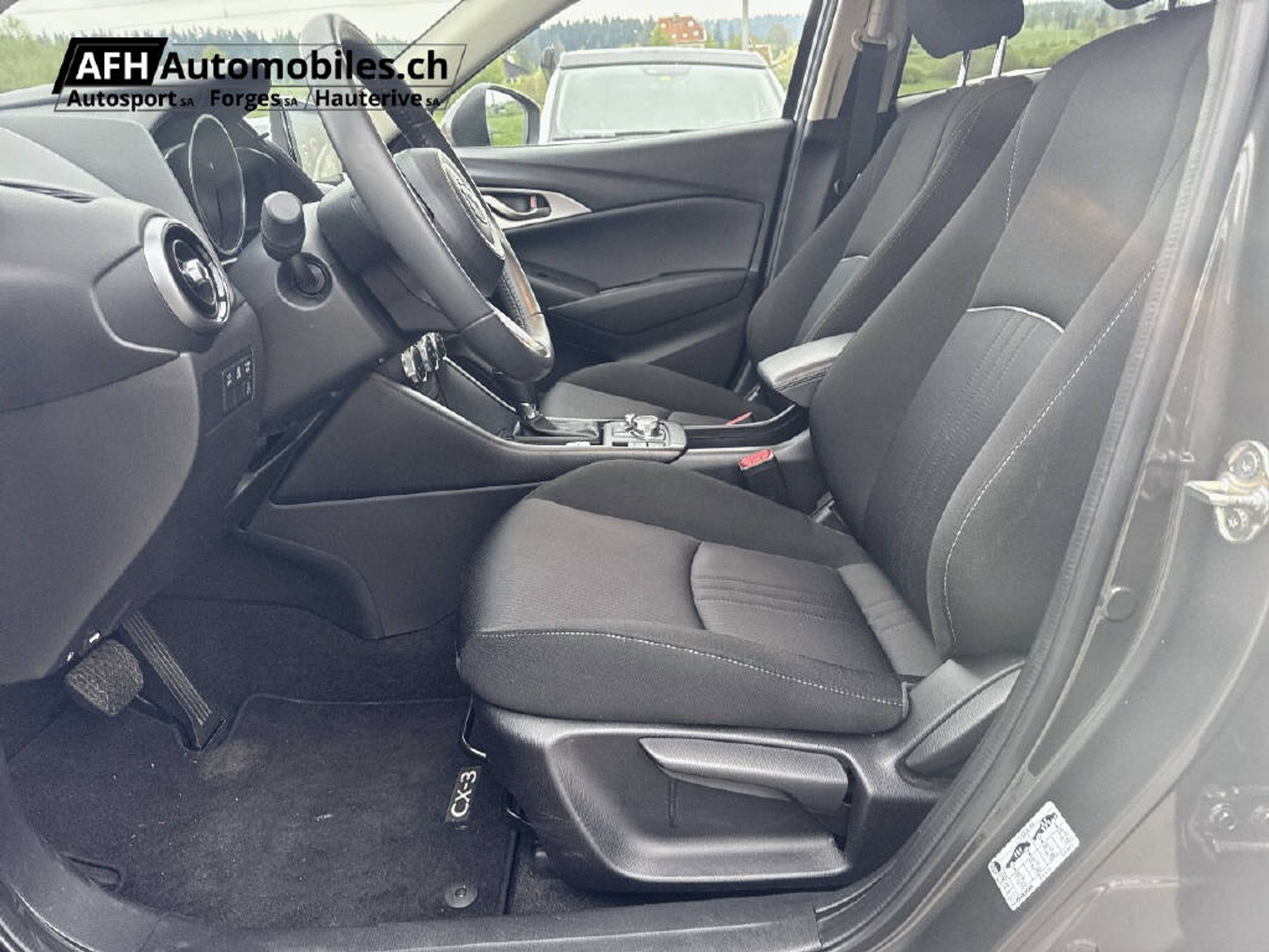 listing desktop thumbnail image 13