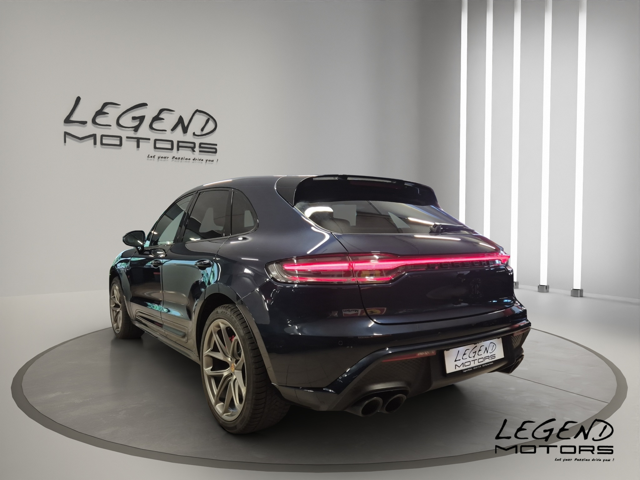 listing desktop thumbnail image 3