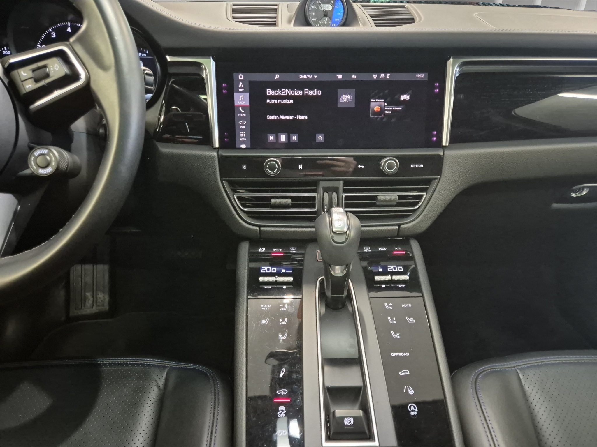 listing desktop thumbnail image 7