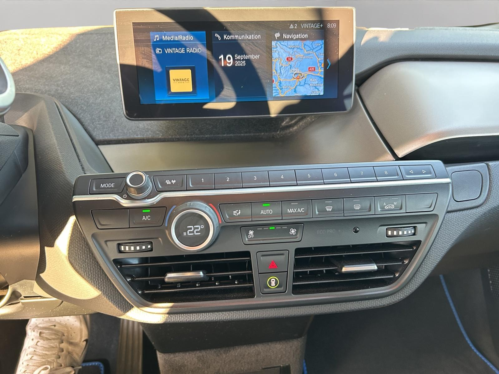 listing desktop thumbnail image 10