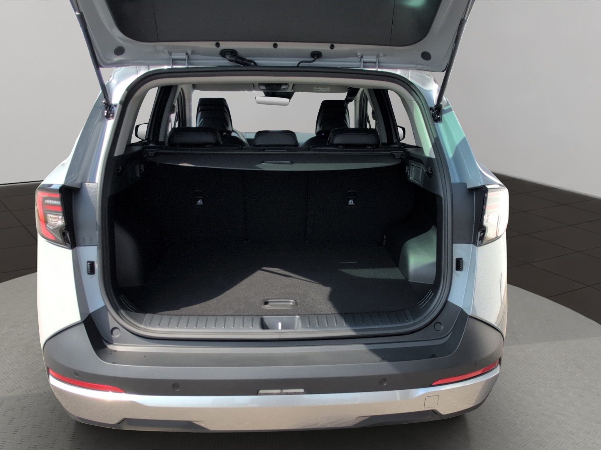 listing desktop thumbnail image 15