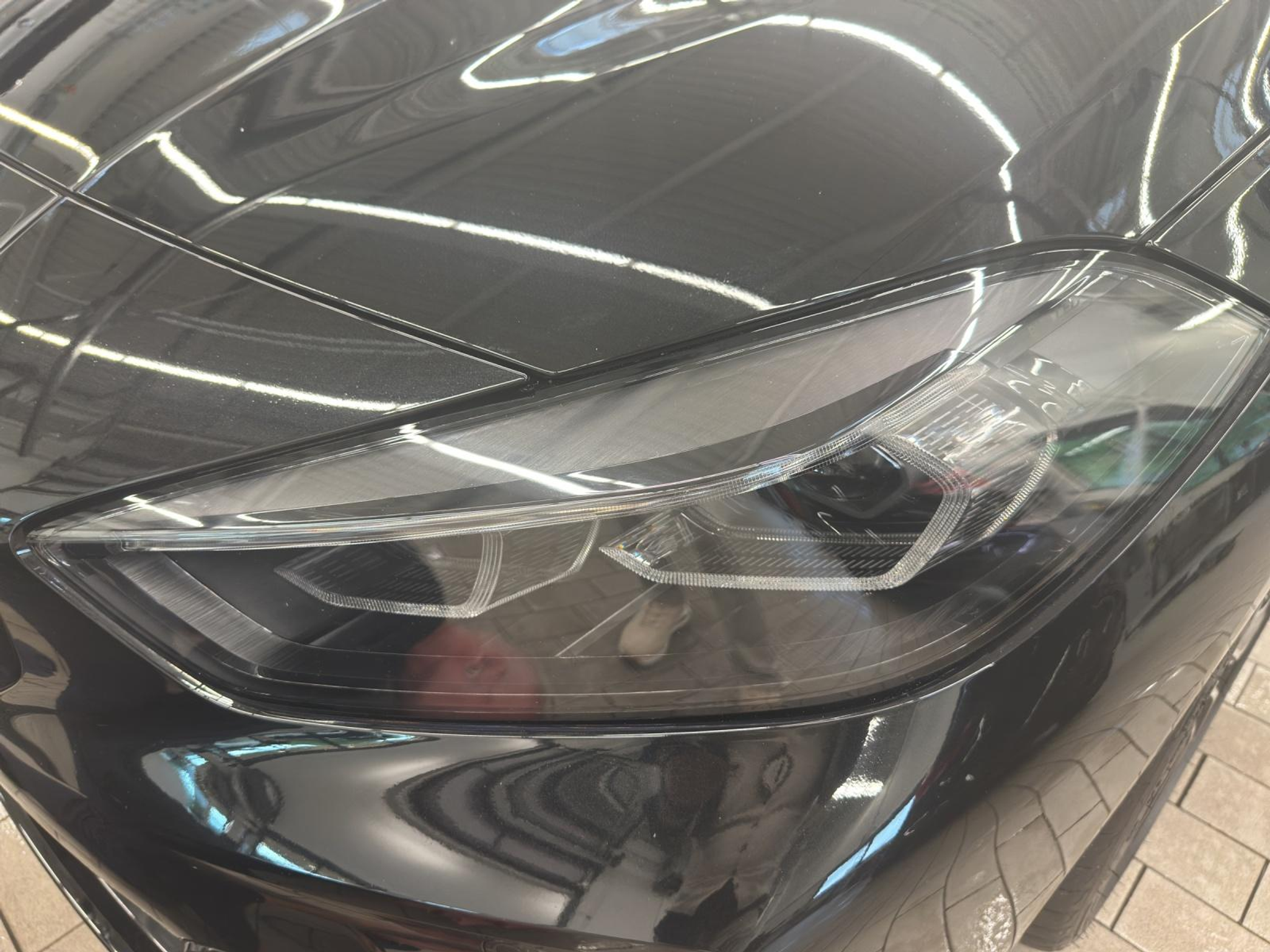 listing desktop thumbnail image 19