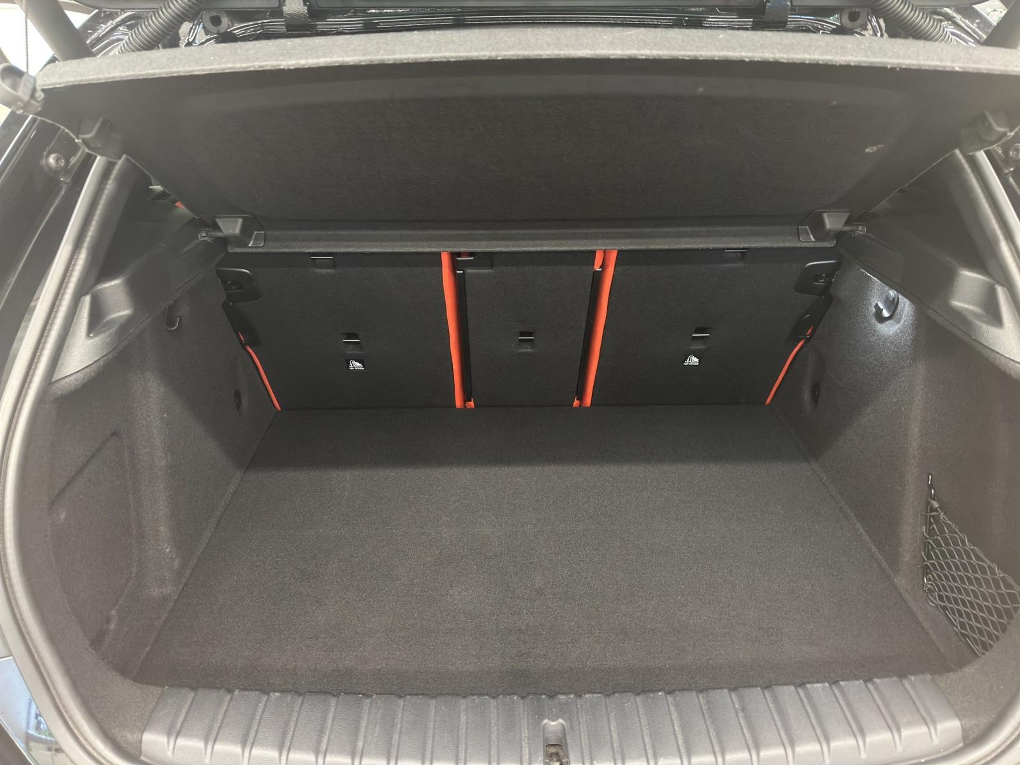 listing desktop thumbnail image 17