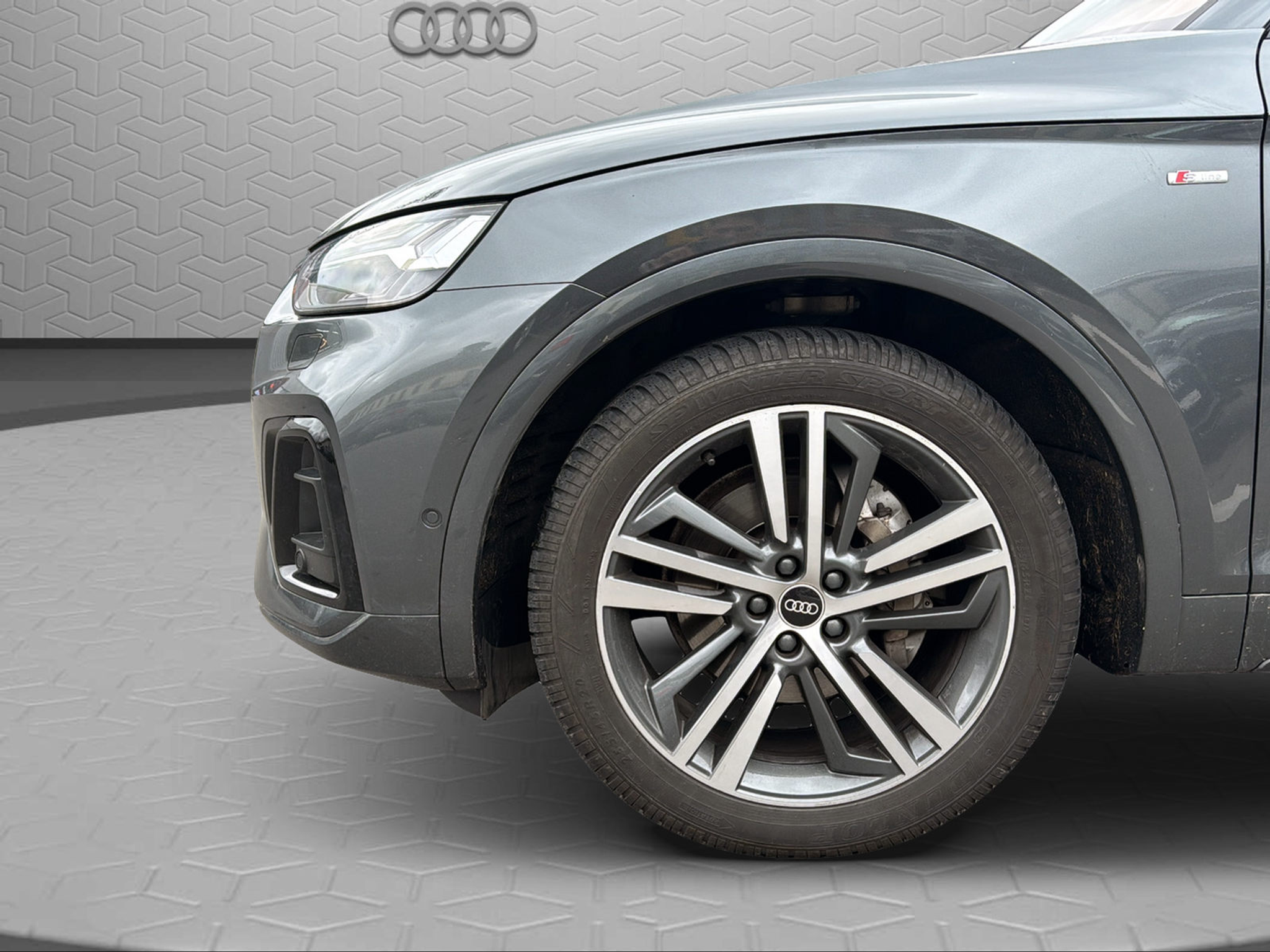 listing desktop thumbnail image 5