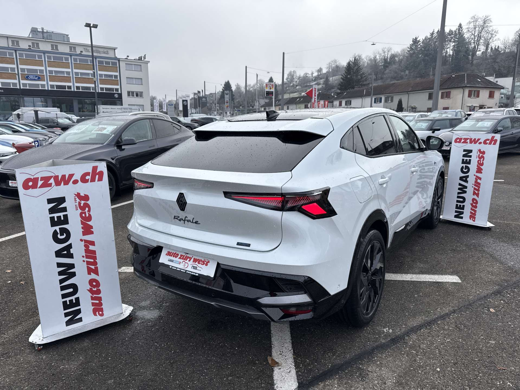 listing desktop thumbnail image 2