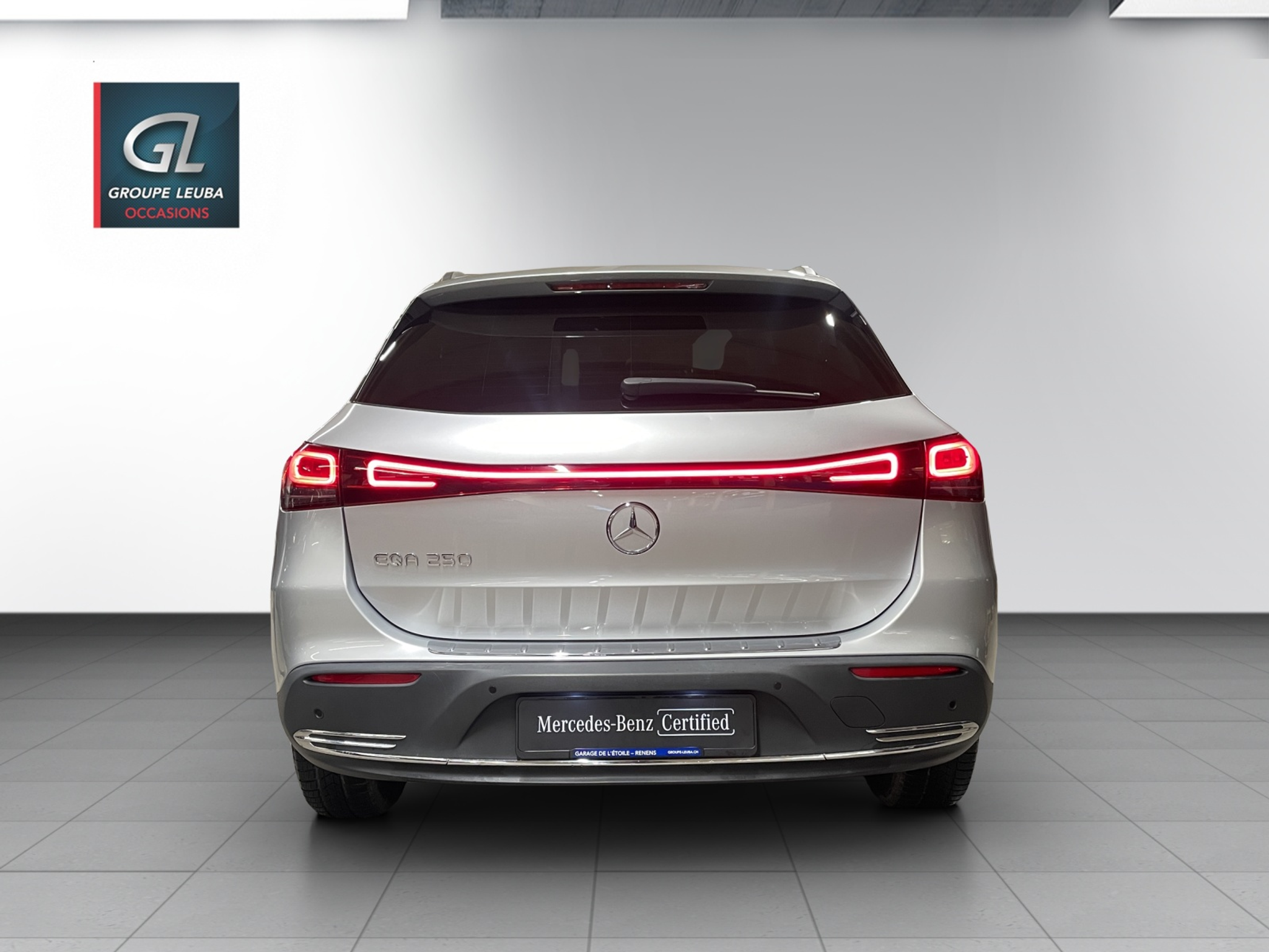 listing desktop thumbnail image 9