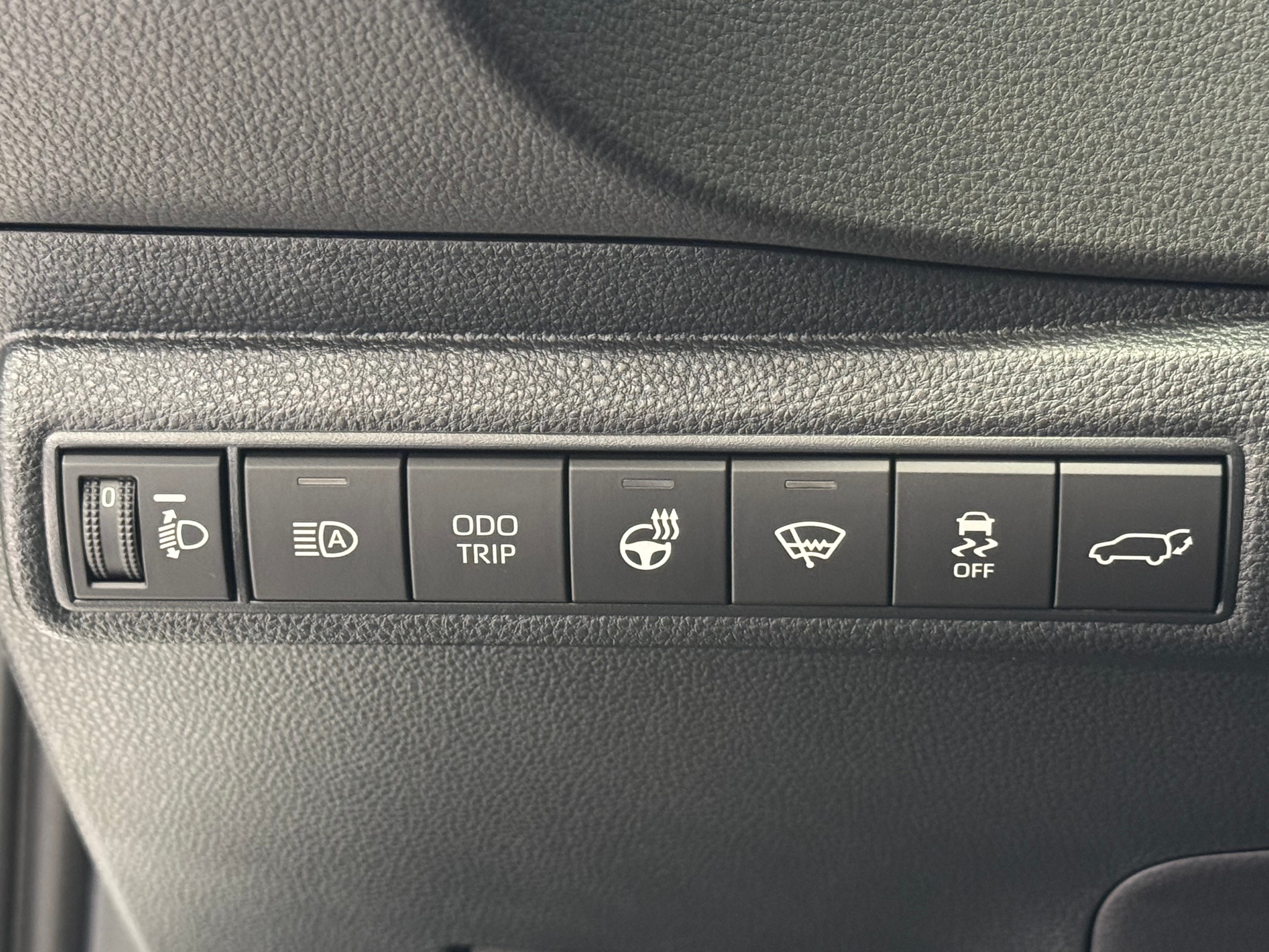 listing desktop thumbnail image 14