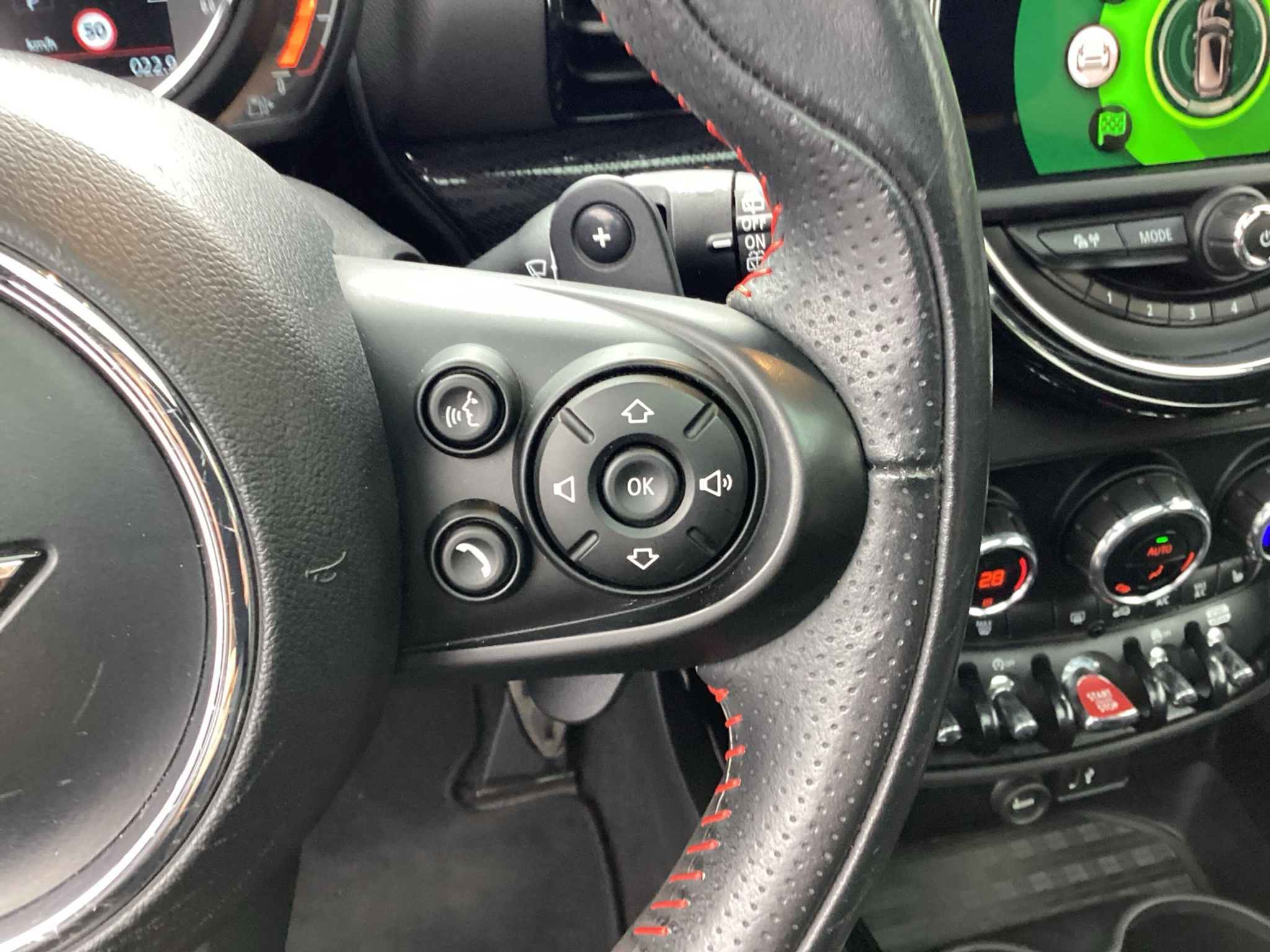 listing desktop thumbnail image 15