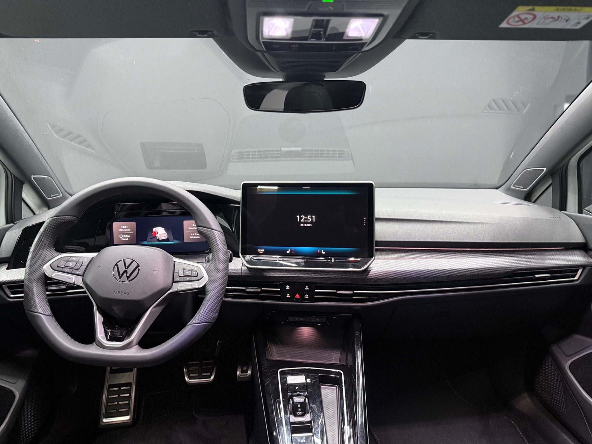 listing desktop thumbnail image 10