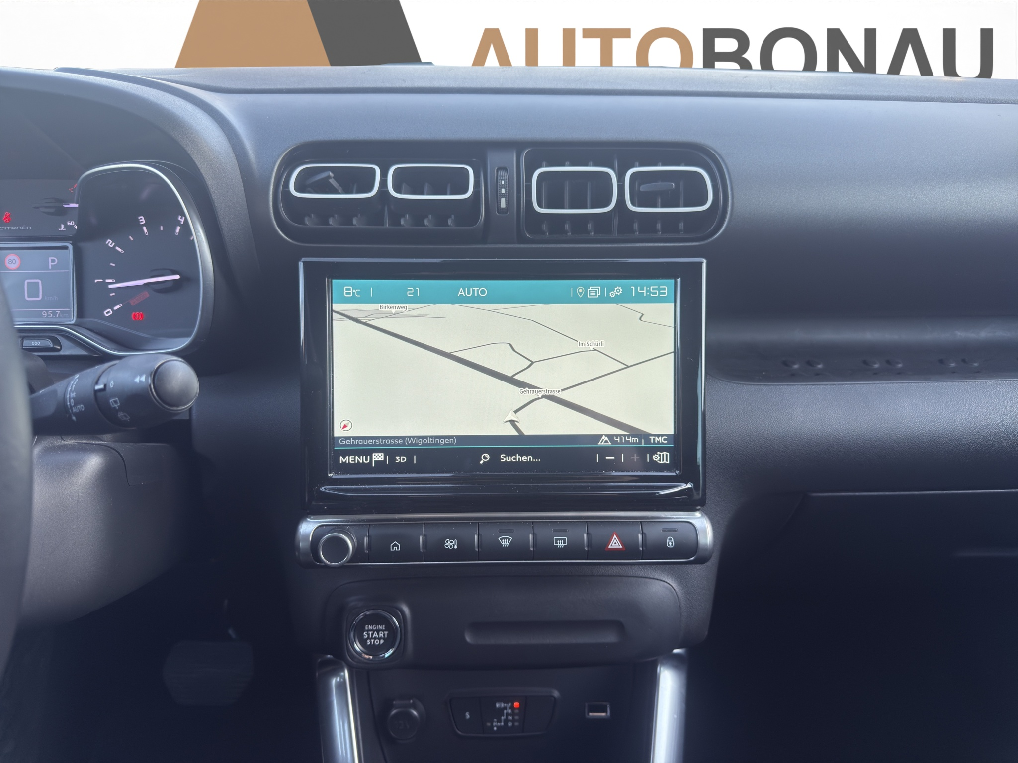 listing desktop thumbnail image 15