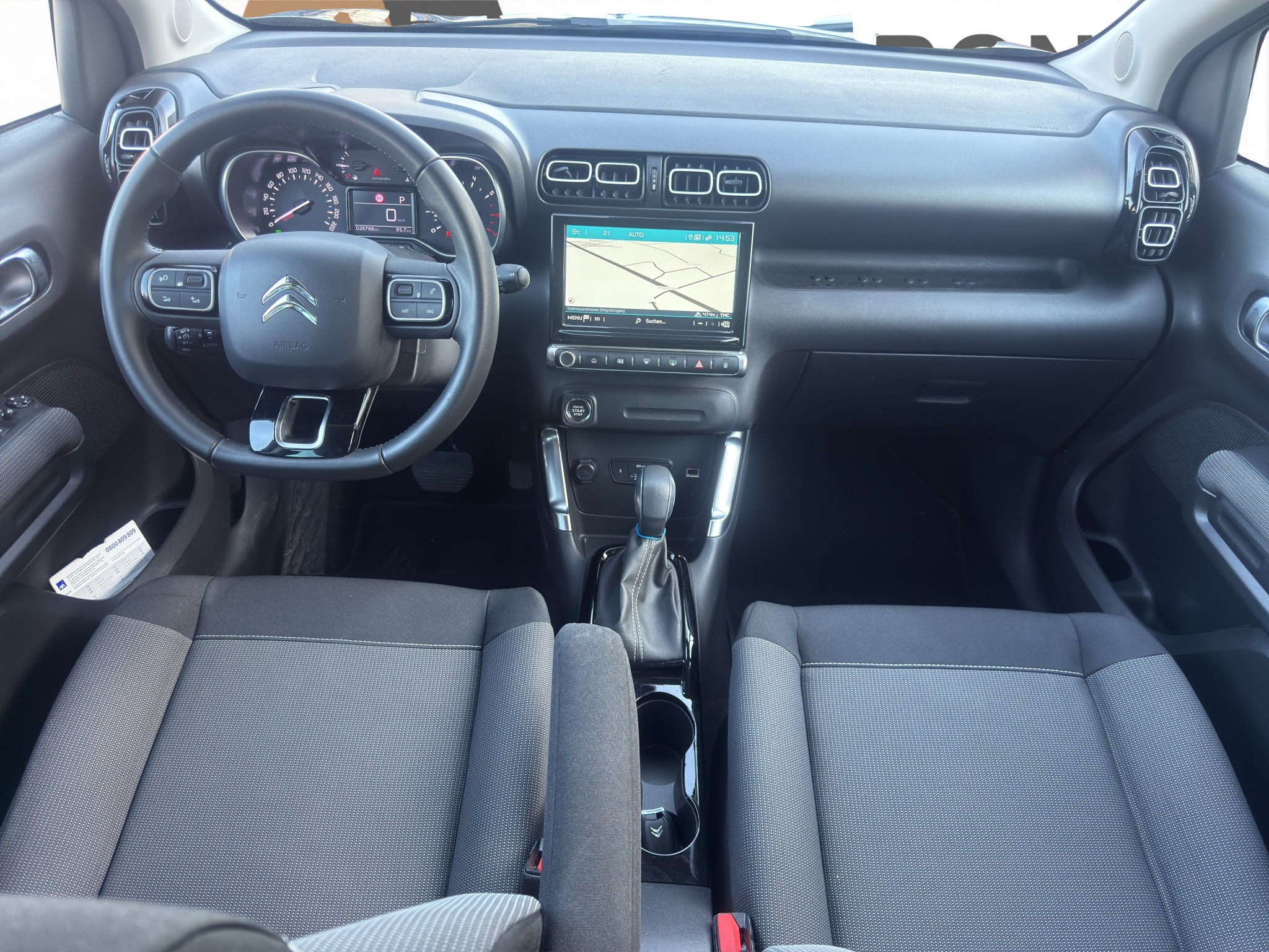 listing desktop thumbnail image 9