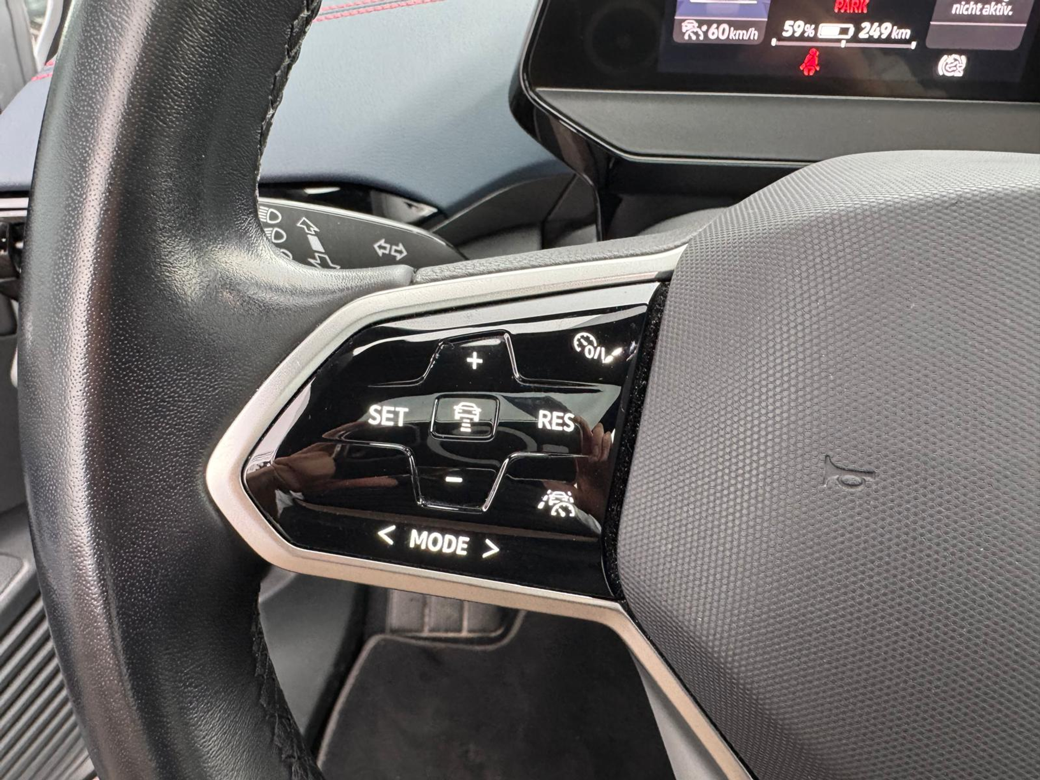 listing desktop thumbnail image 8