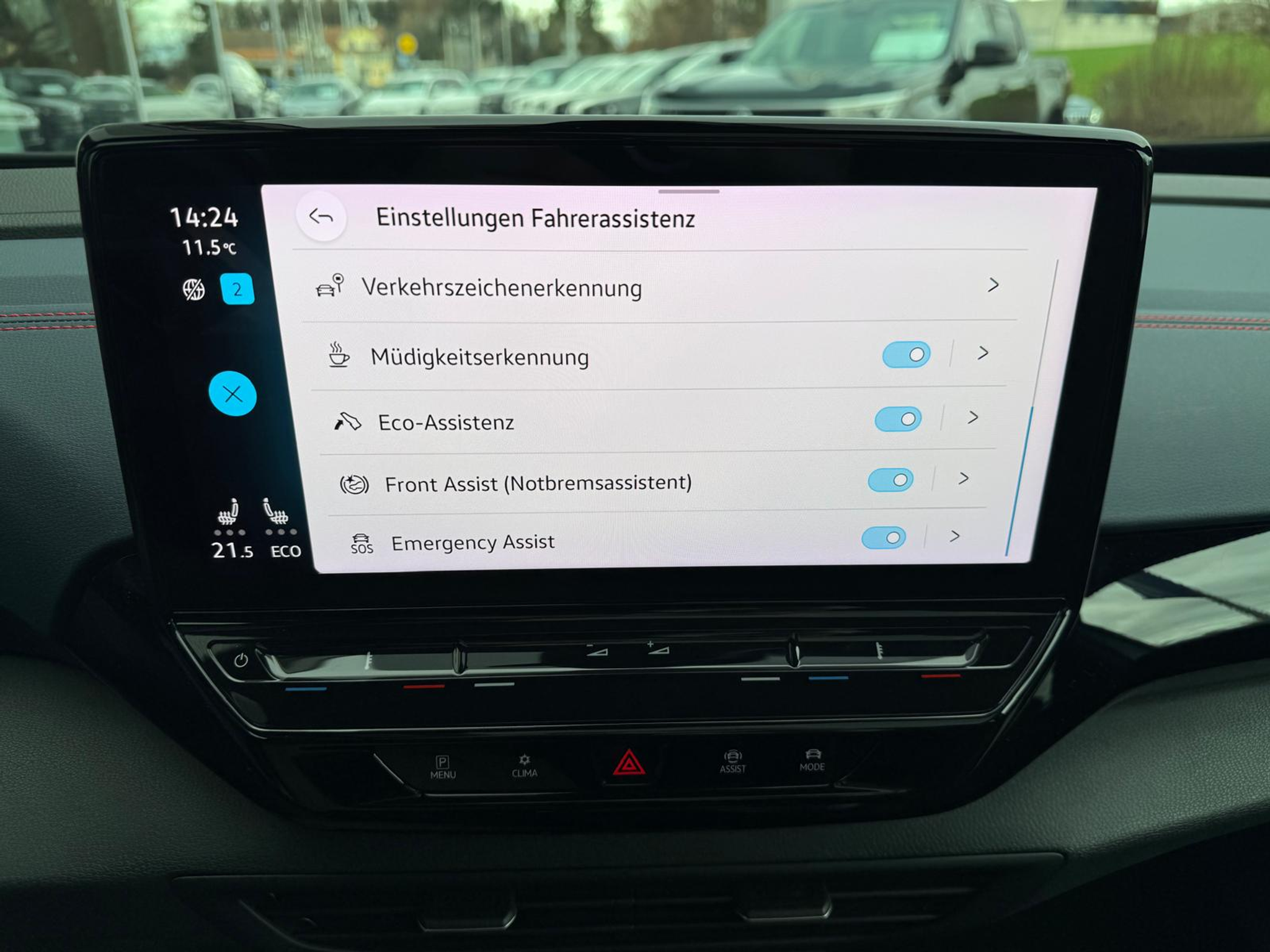 listing desktop thumbnail image 11