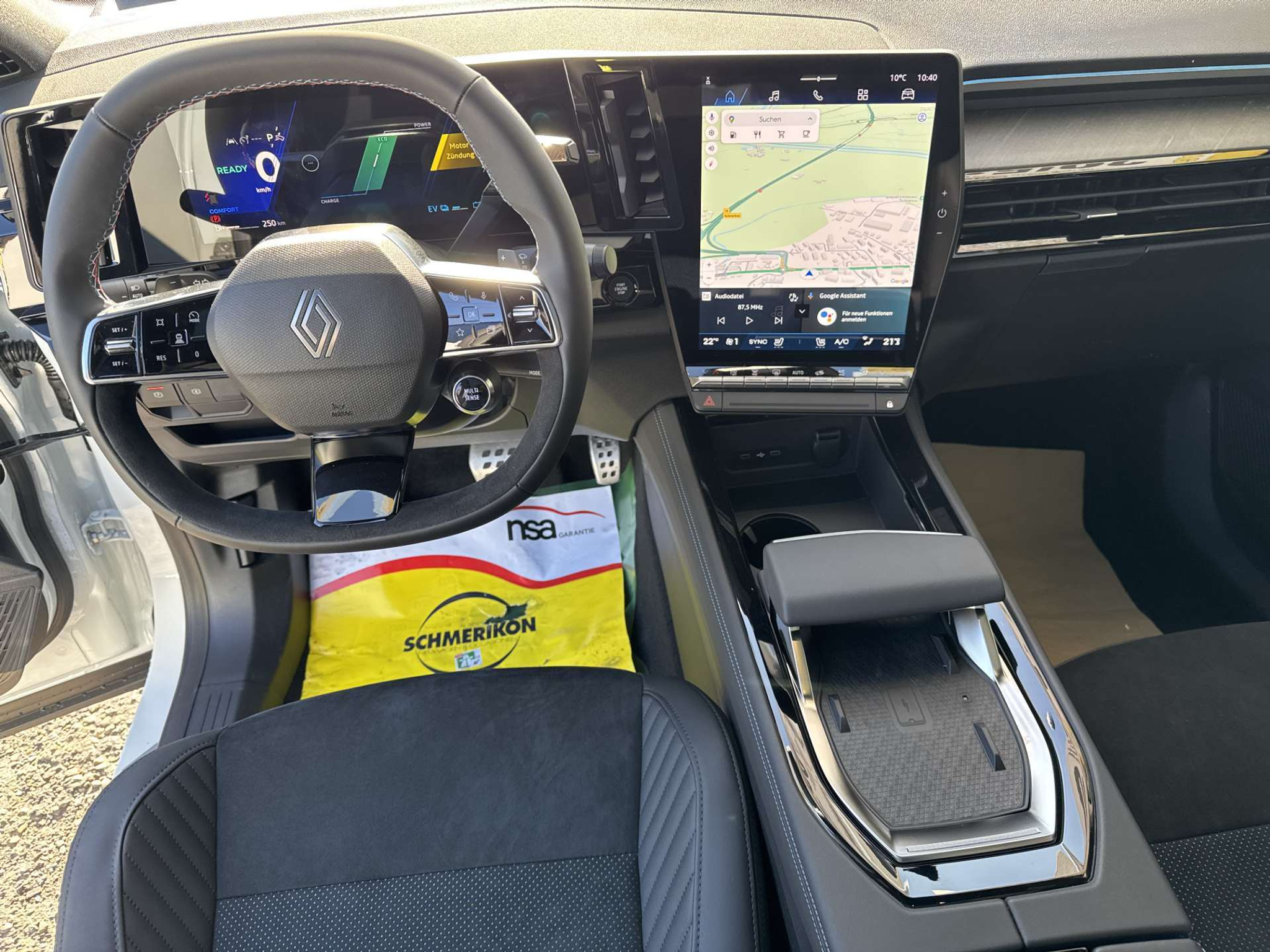 listing desktop thumbnail image 12