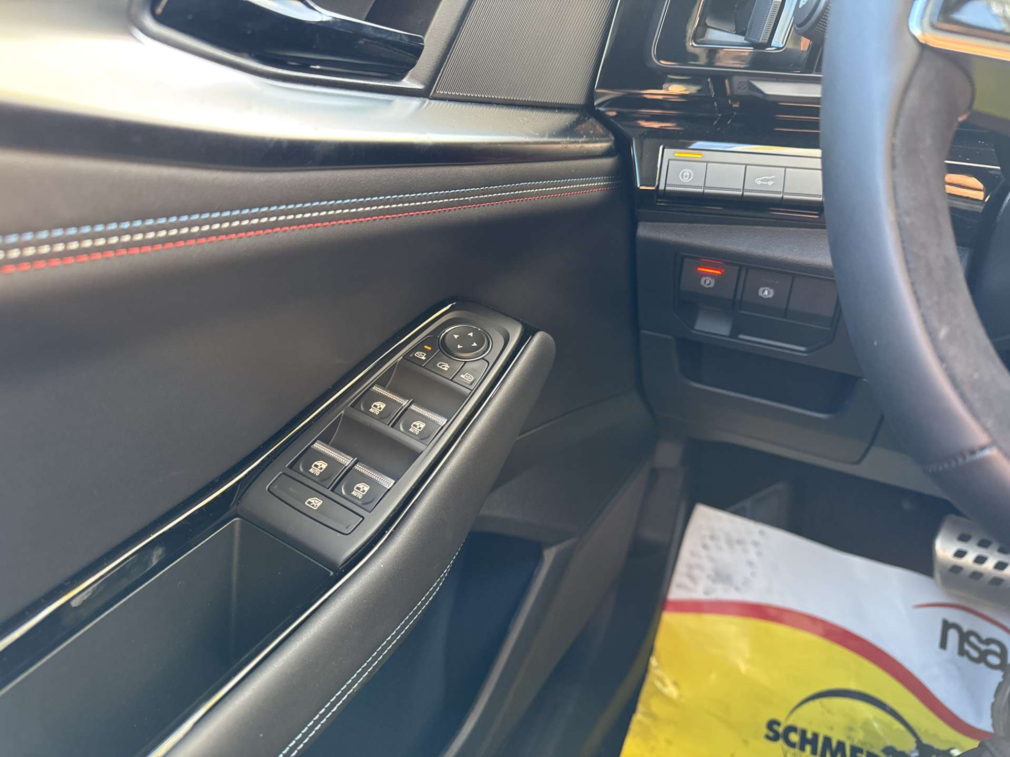 listing desktop thumbnail image 15