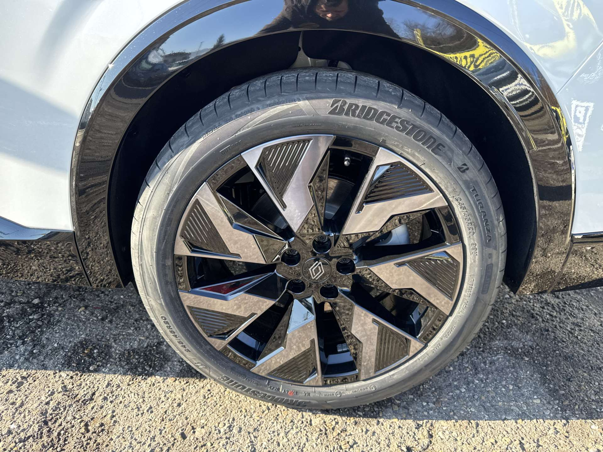 listing desktop thumbnail image 9