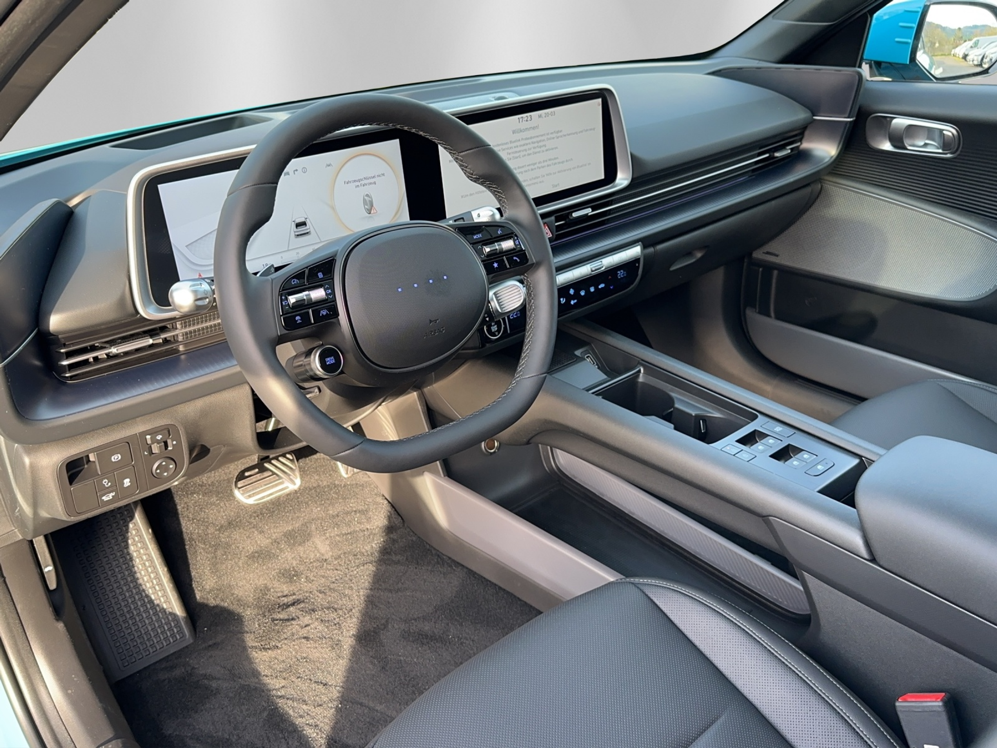 listing desktop thumbnail image 13