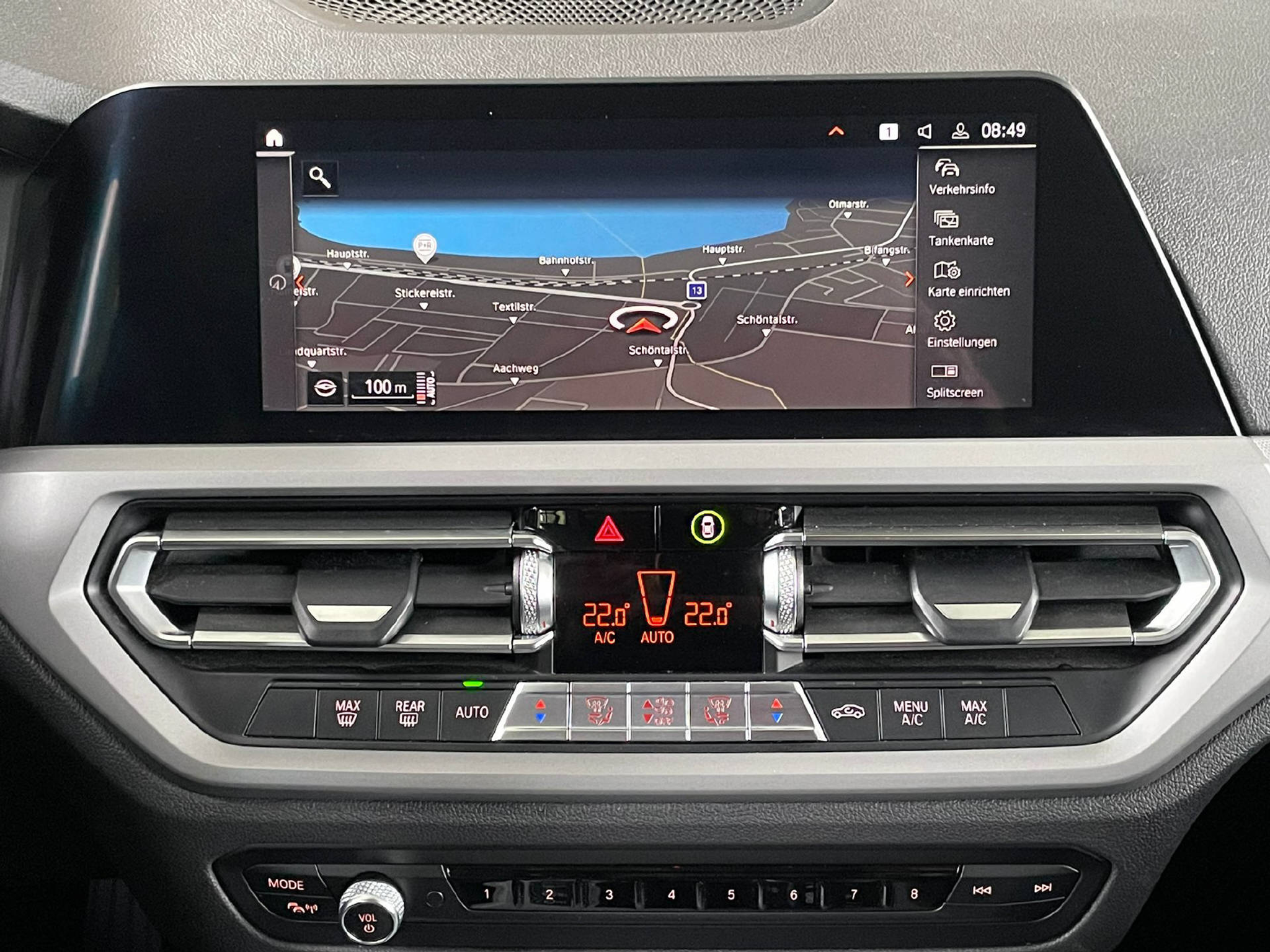 listing desktop thumbnail image 12