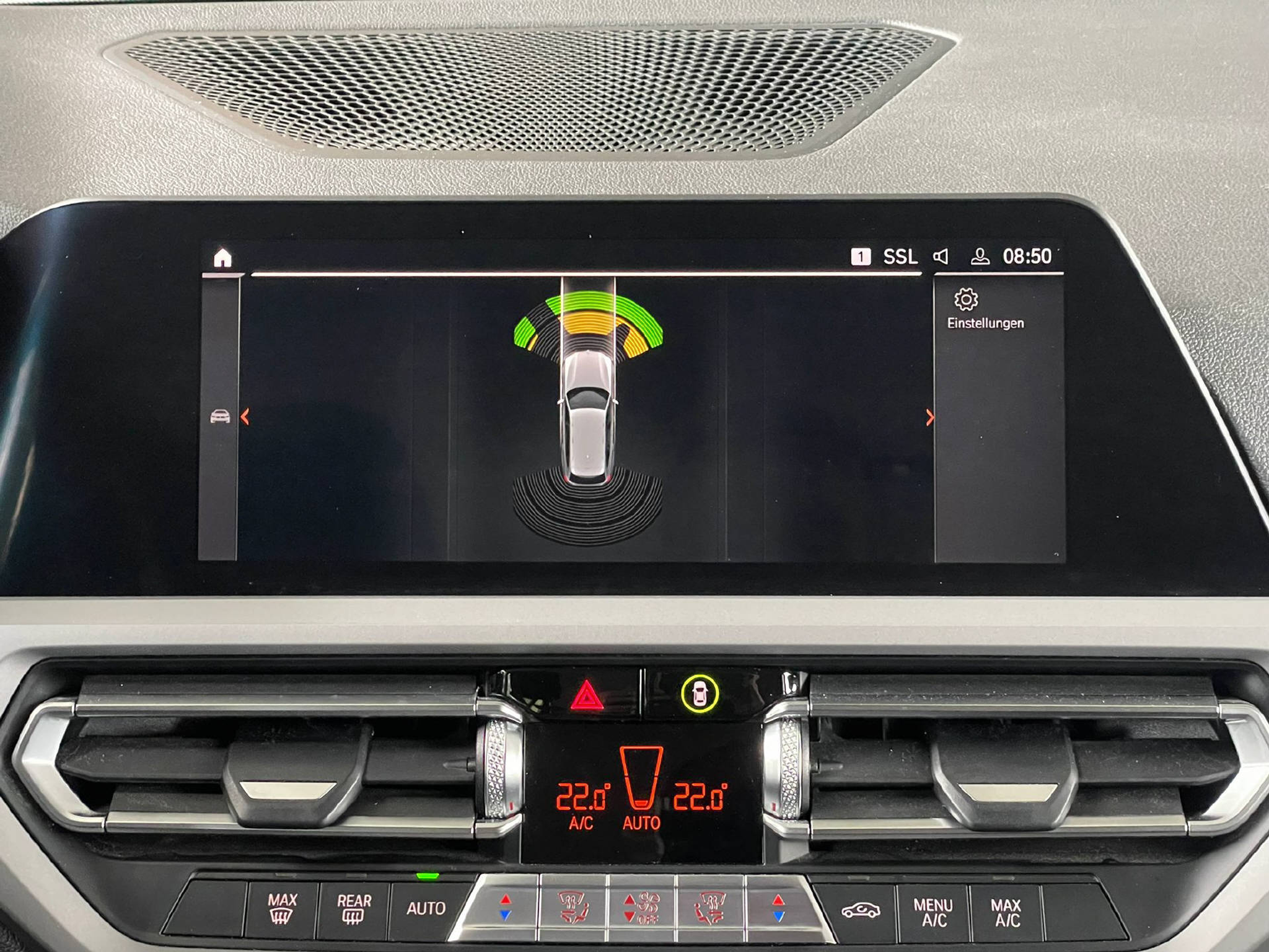 listing desktop thumbnail image 13