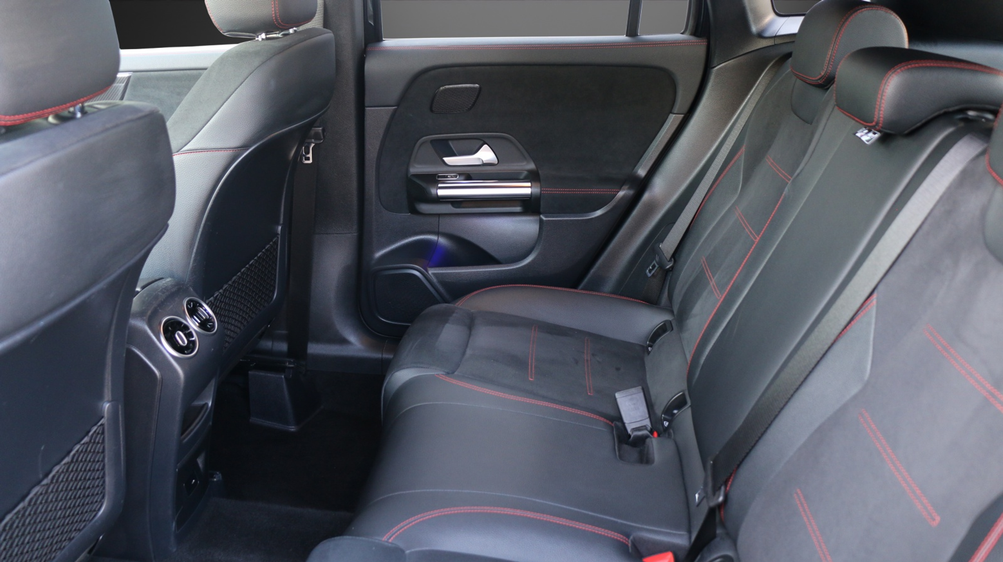 listing desktop thumbnail image 10