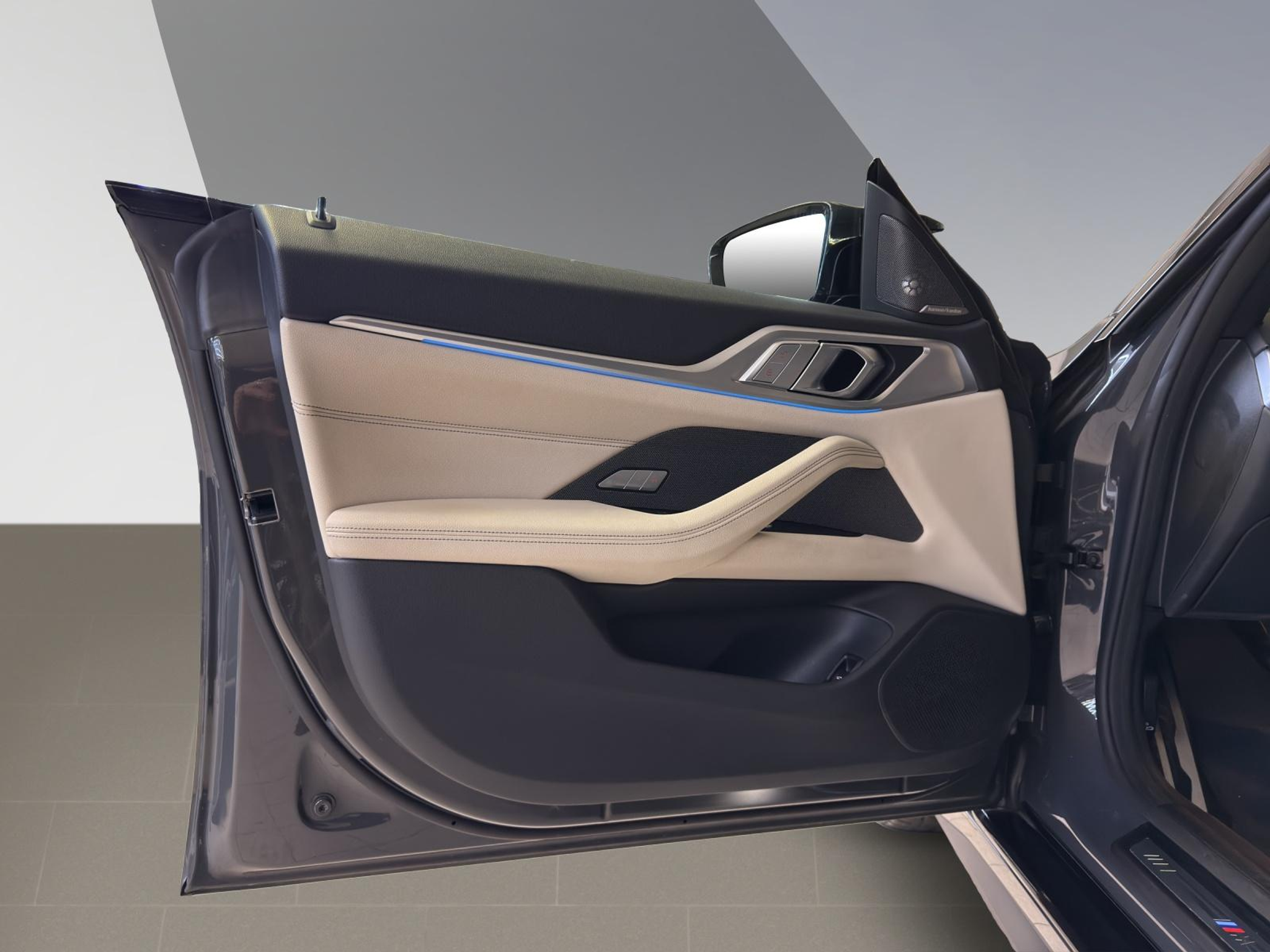 listing desktop thumbnail image 15