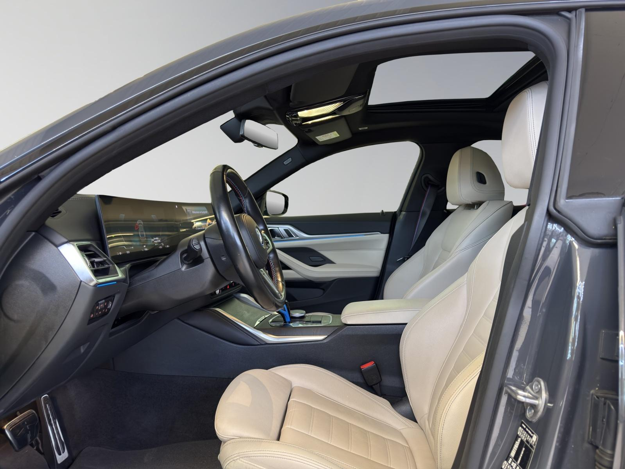 listing desktop thumbnail image 14