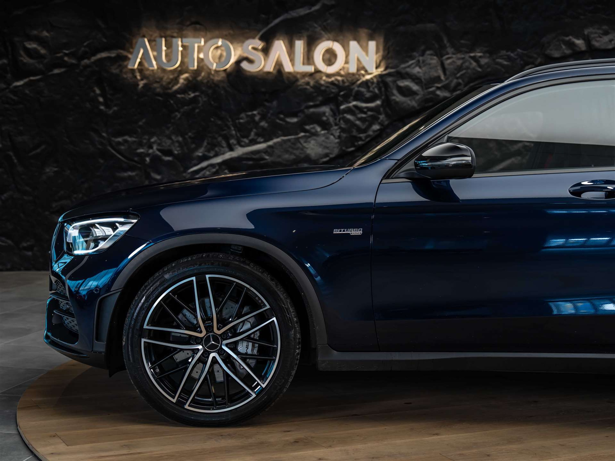 listing desktop thumbnail image 18