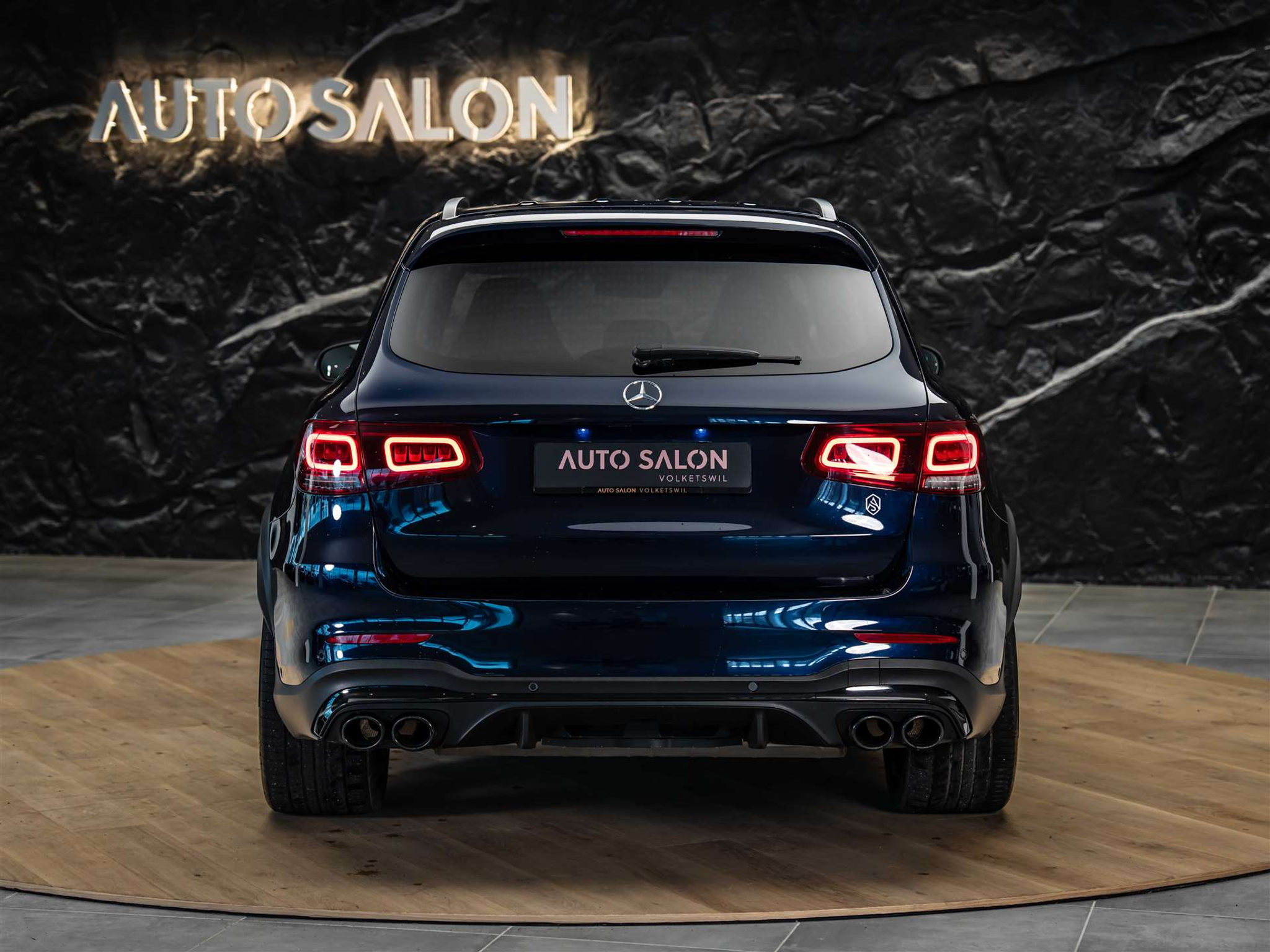 listing desktop thumbnail image 3