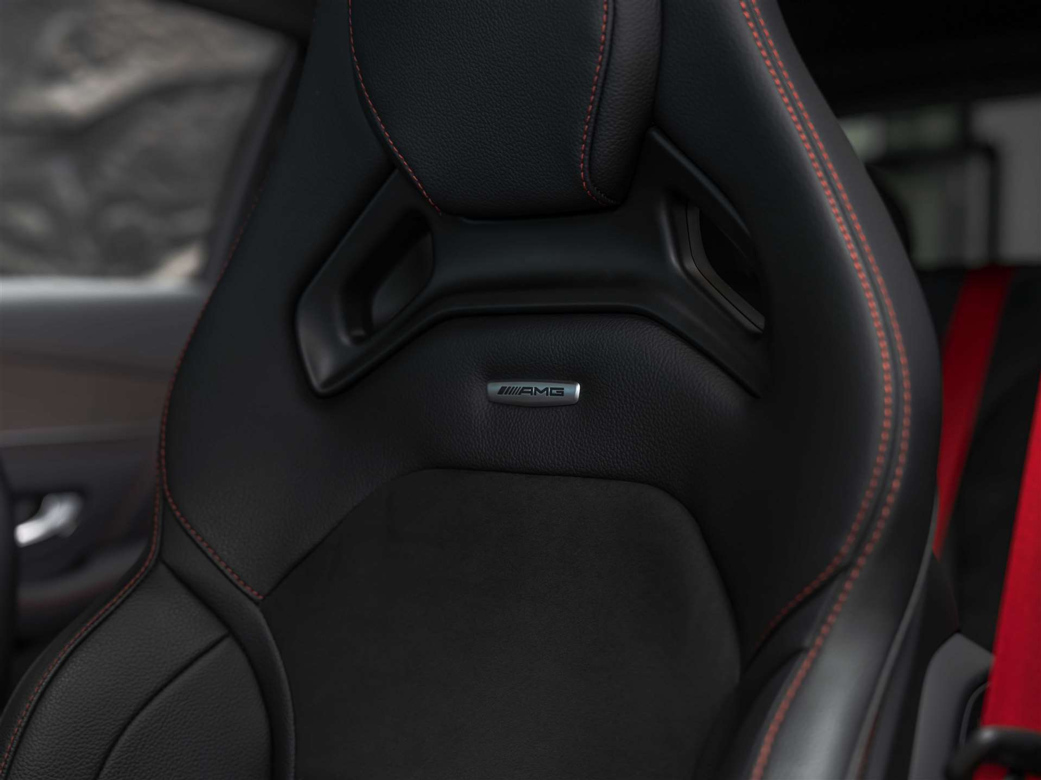 listing desktop thumbnail image 11