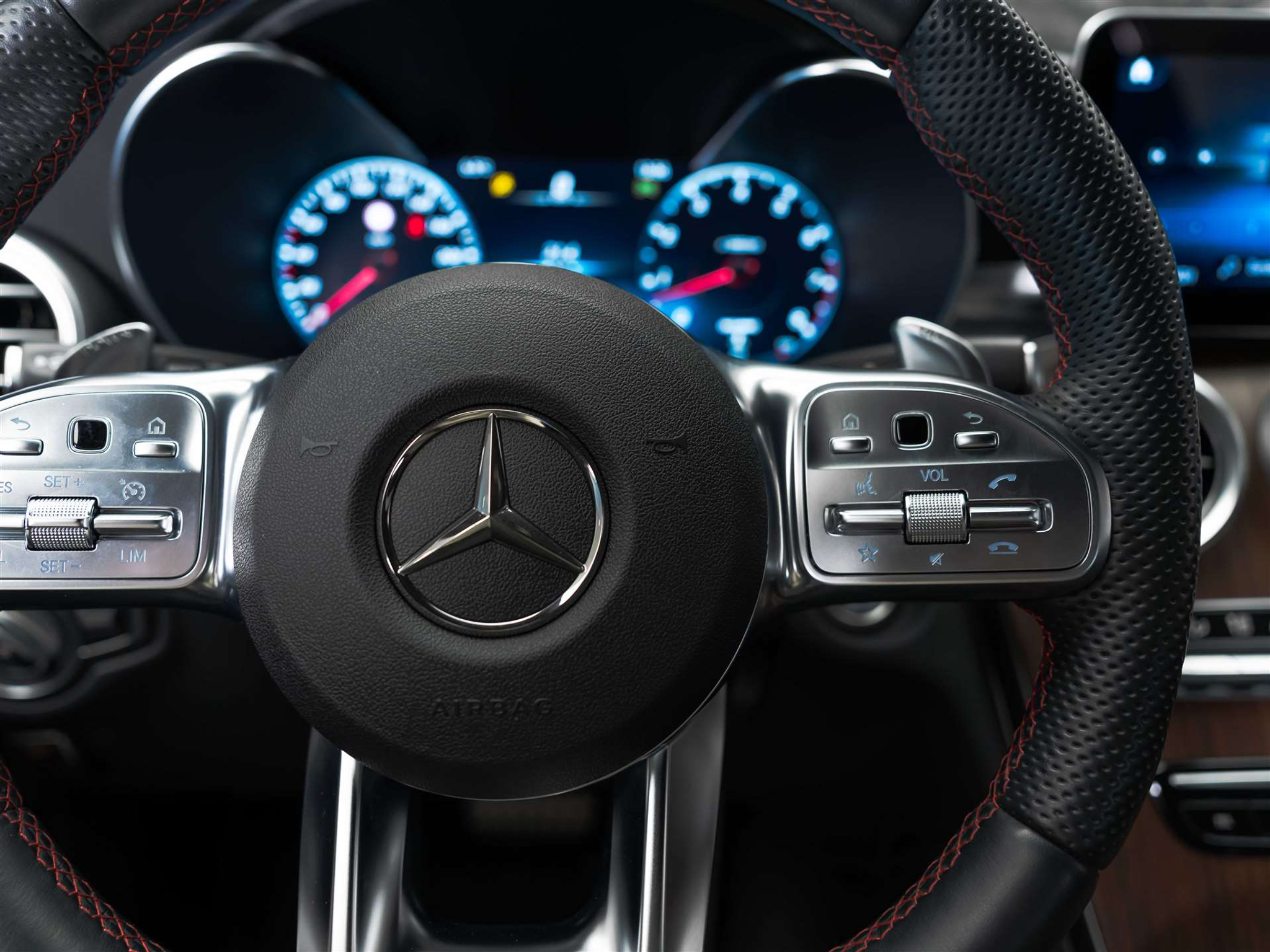 listing desktop thumbnail image 33