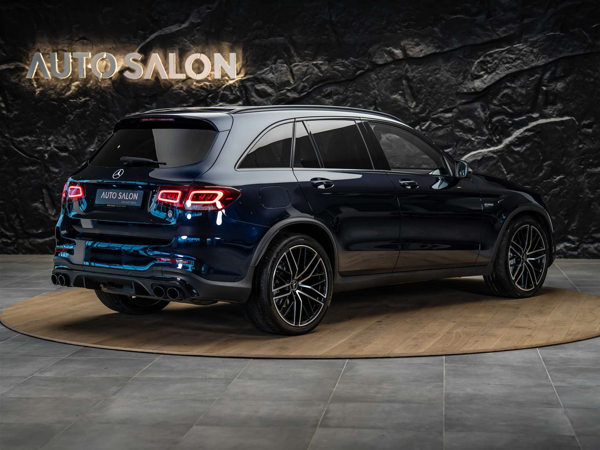 listing desktop thumbnail image 4