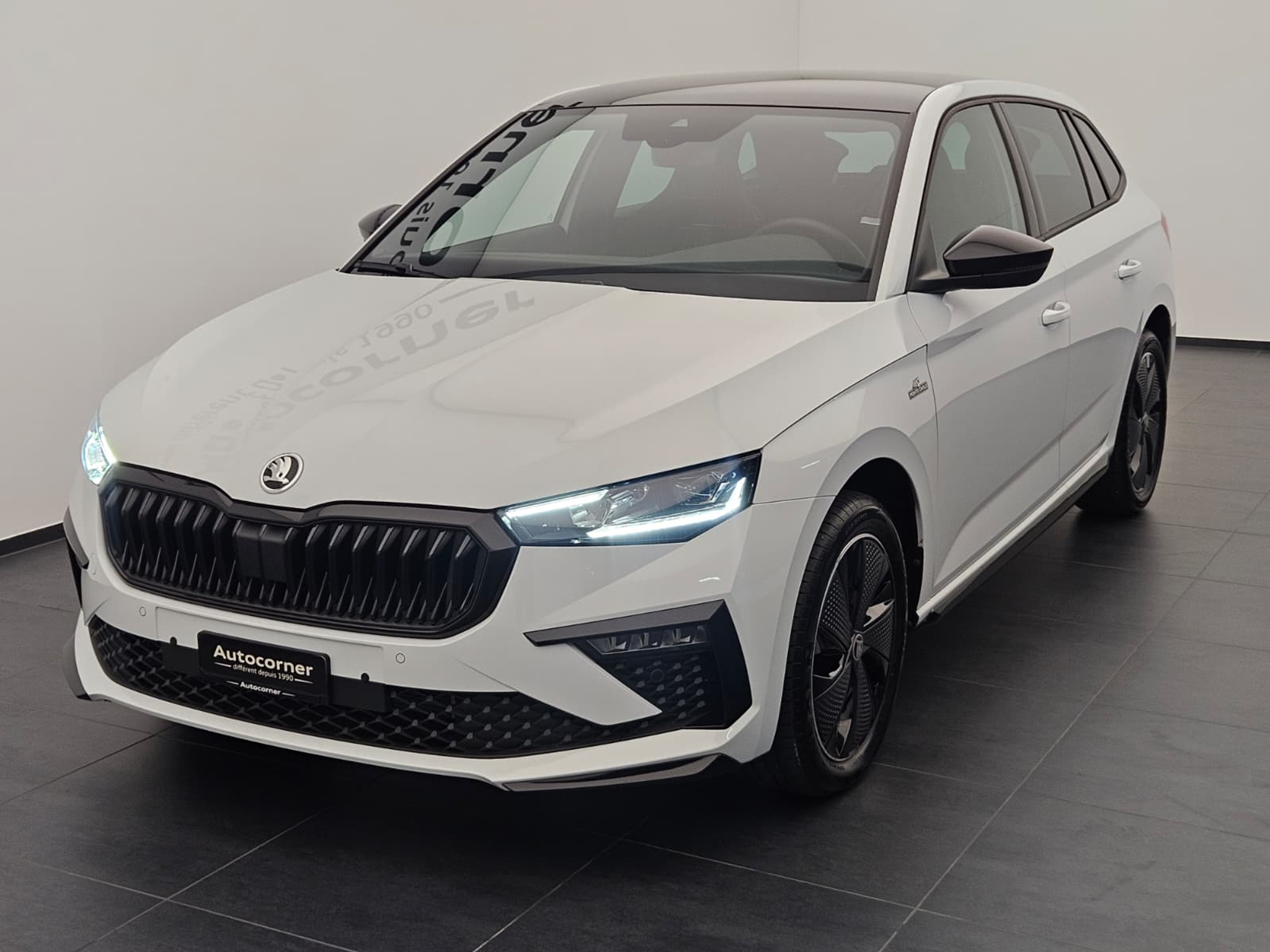 listing desktop thumbnail image 2