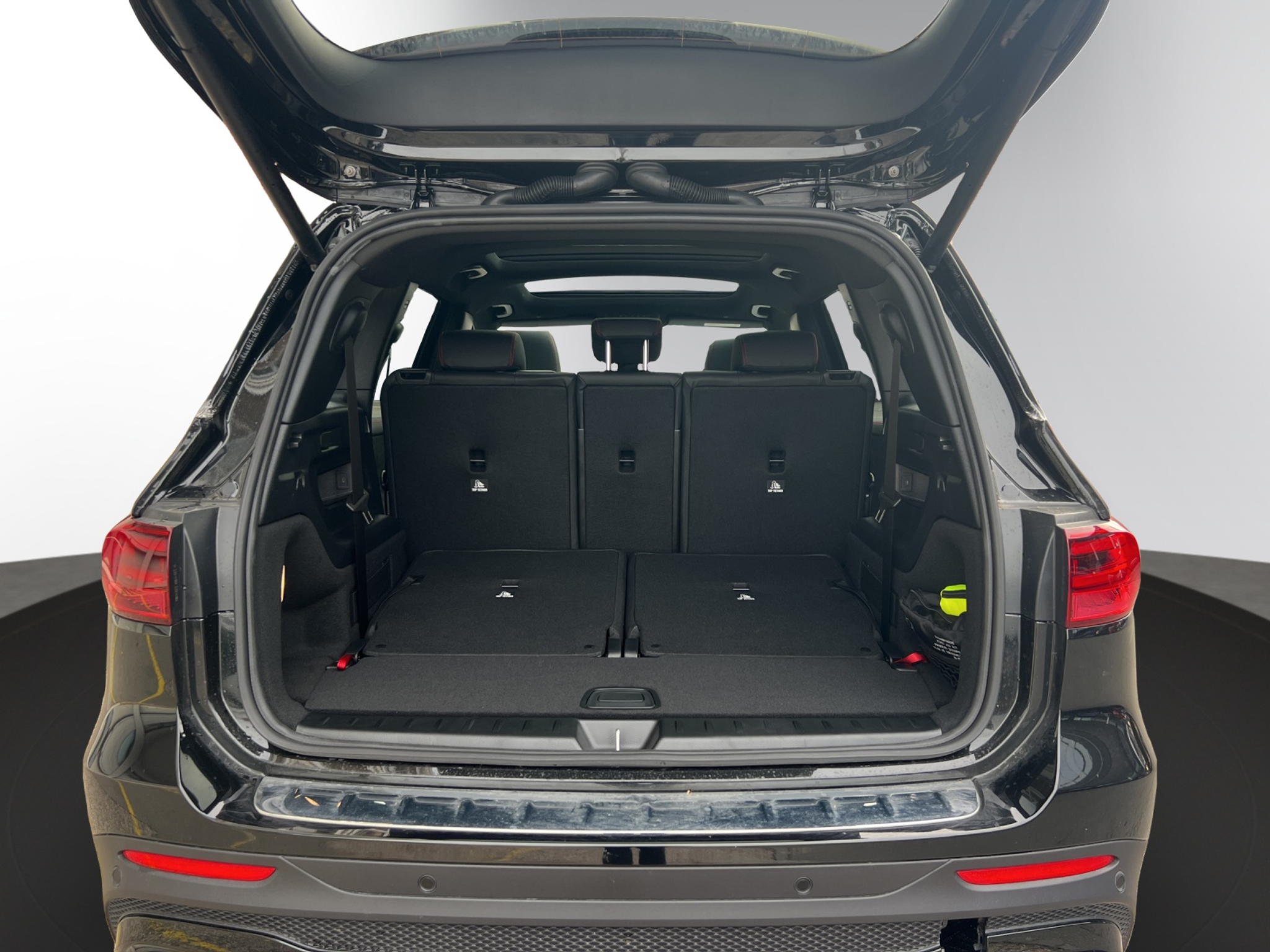 listing desktop thumbnail image 14