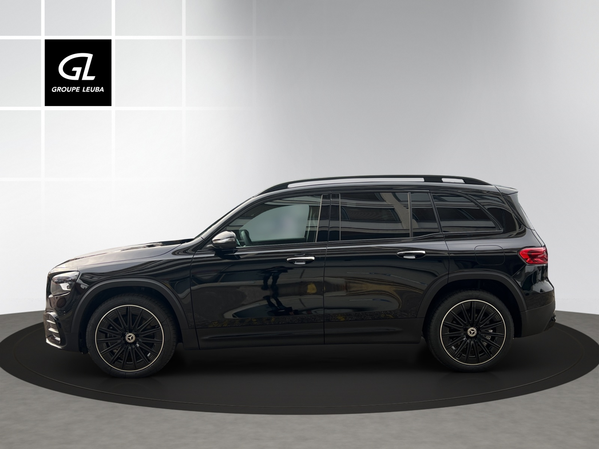 listing desktop thumbnail image 2