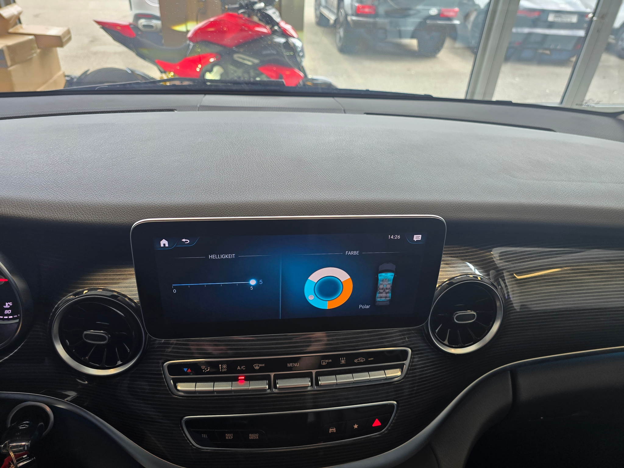 listing desktop thumbnail image 15