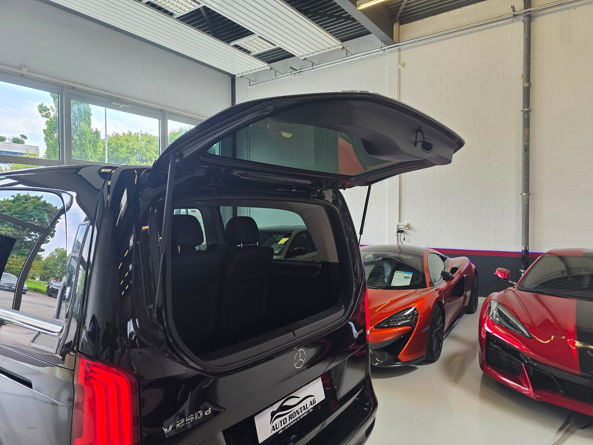 listing desktop thumbnail image 24