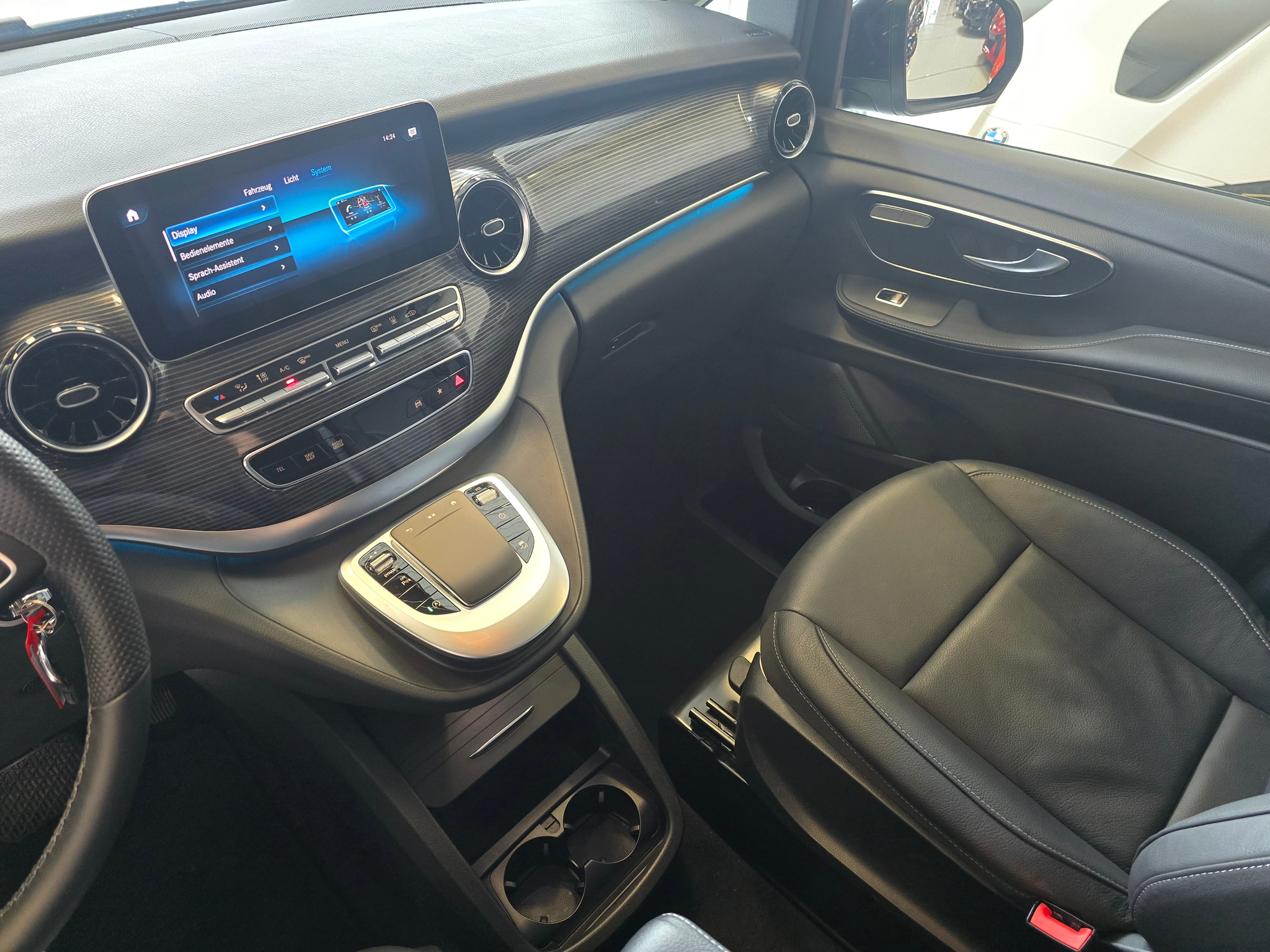 listing desktop thumbnail image 9