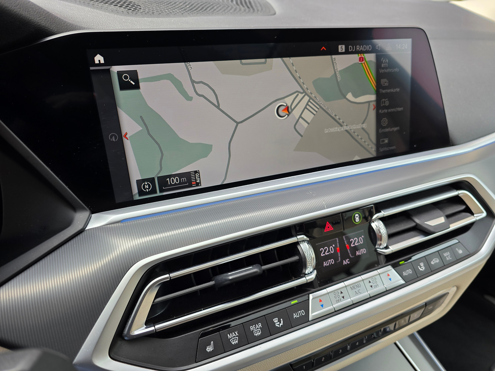 listing desktop thumbnail image 13