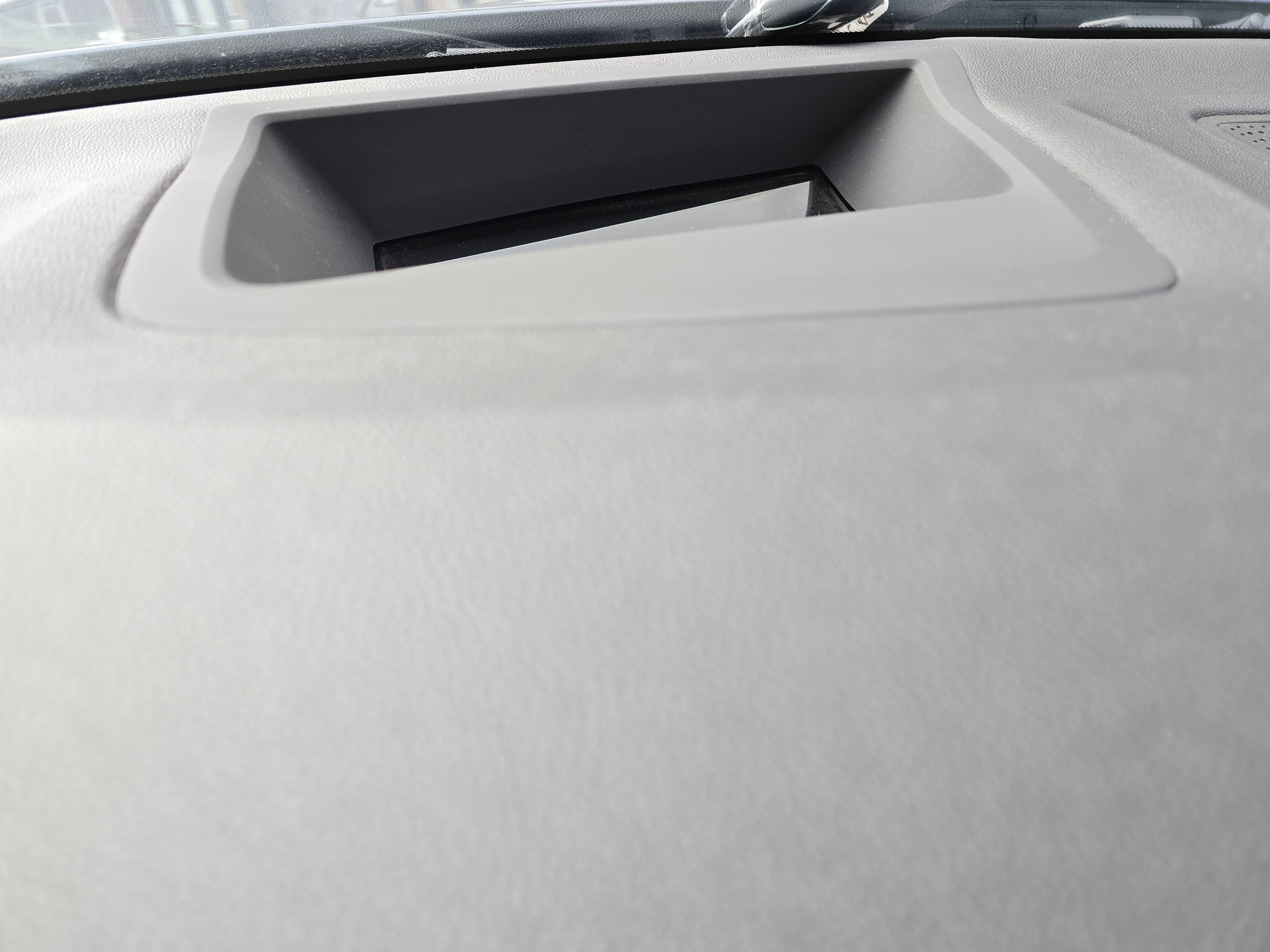 listing desktop thumbnail image 11