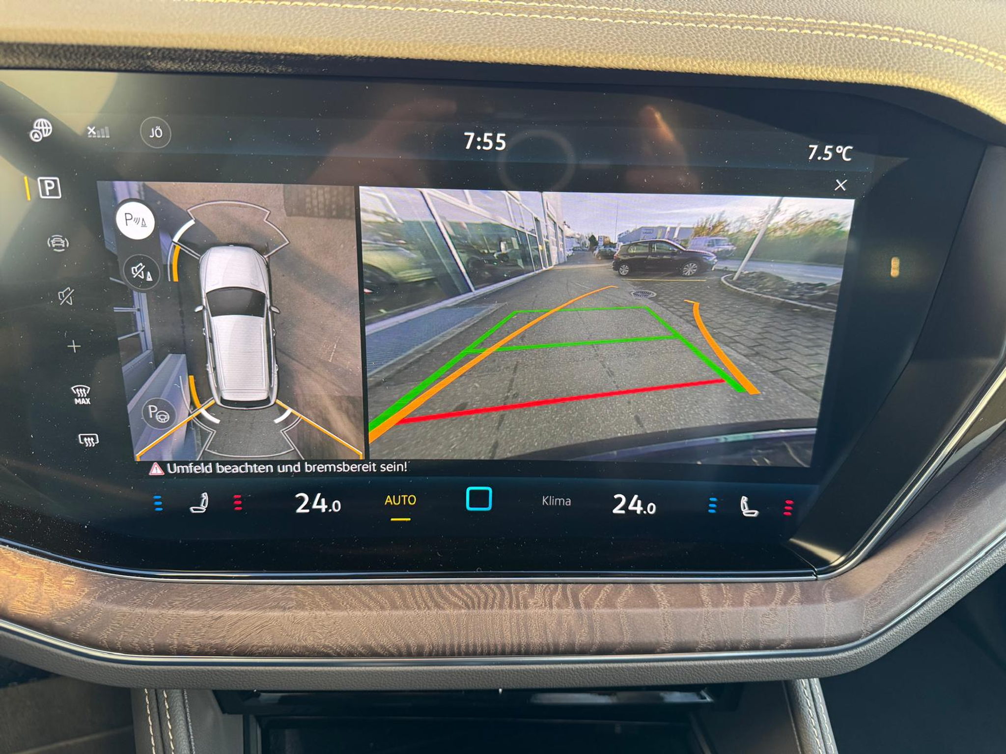 listing desktop thumbnail image 13