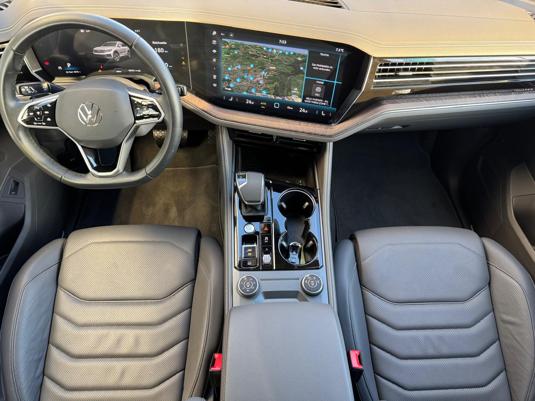 listing desktop thumbnail image 9