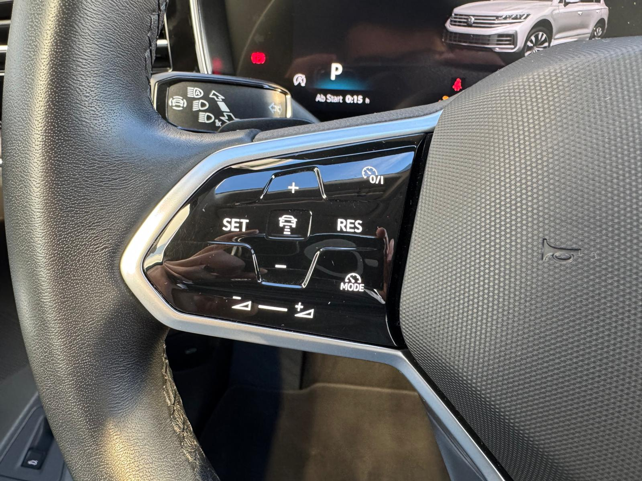 listing desktop thumbnail image 11