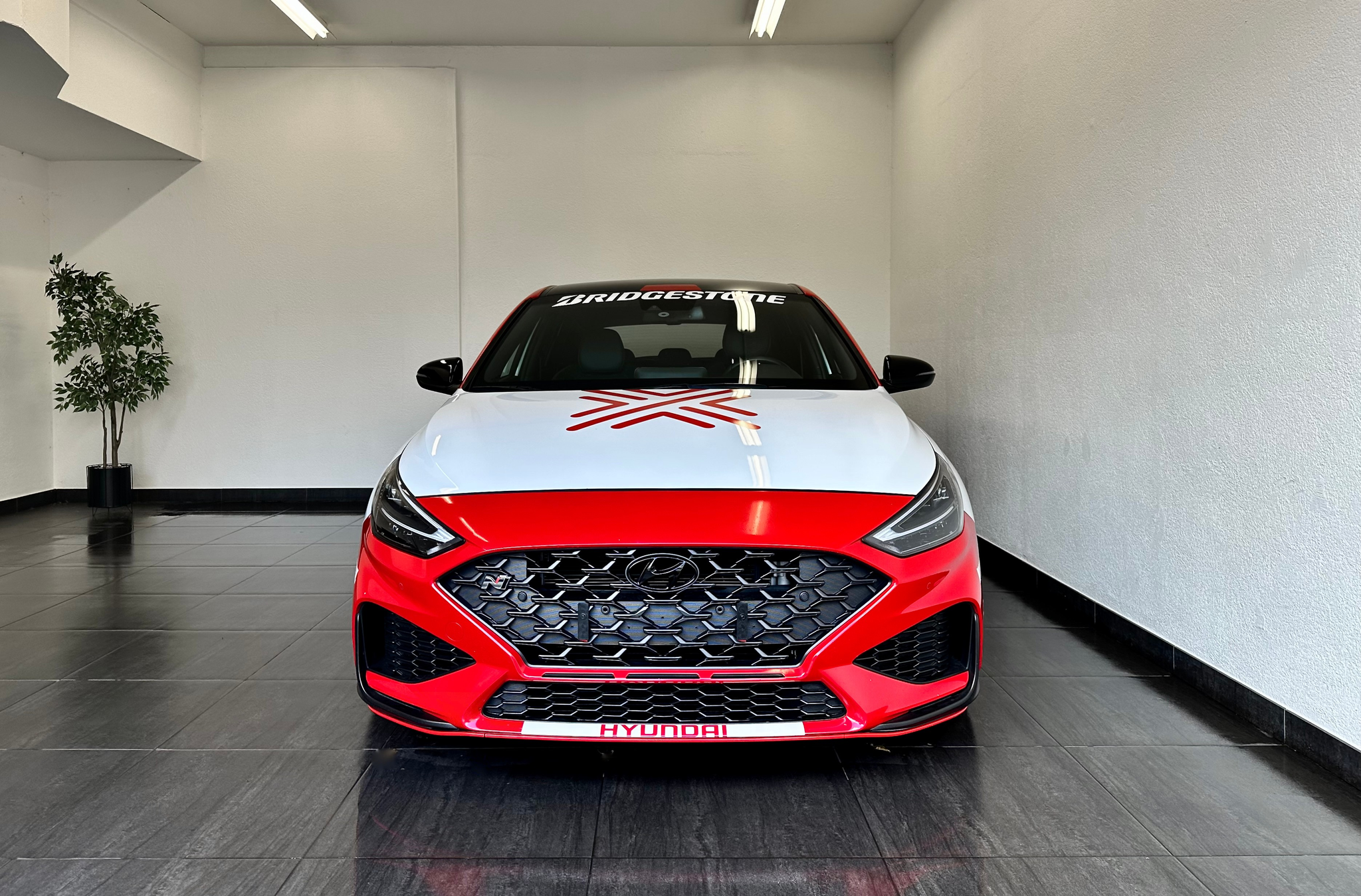 listing desktop thumbnail image 3