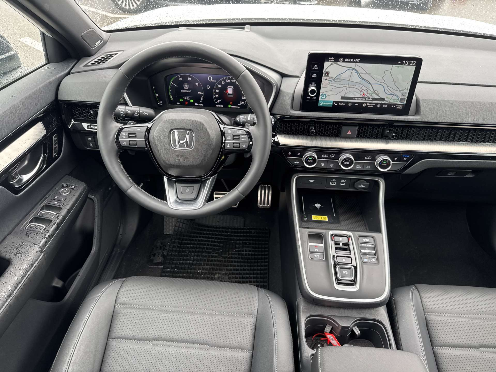 listing desktop thumbnail image 4