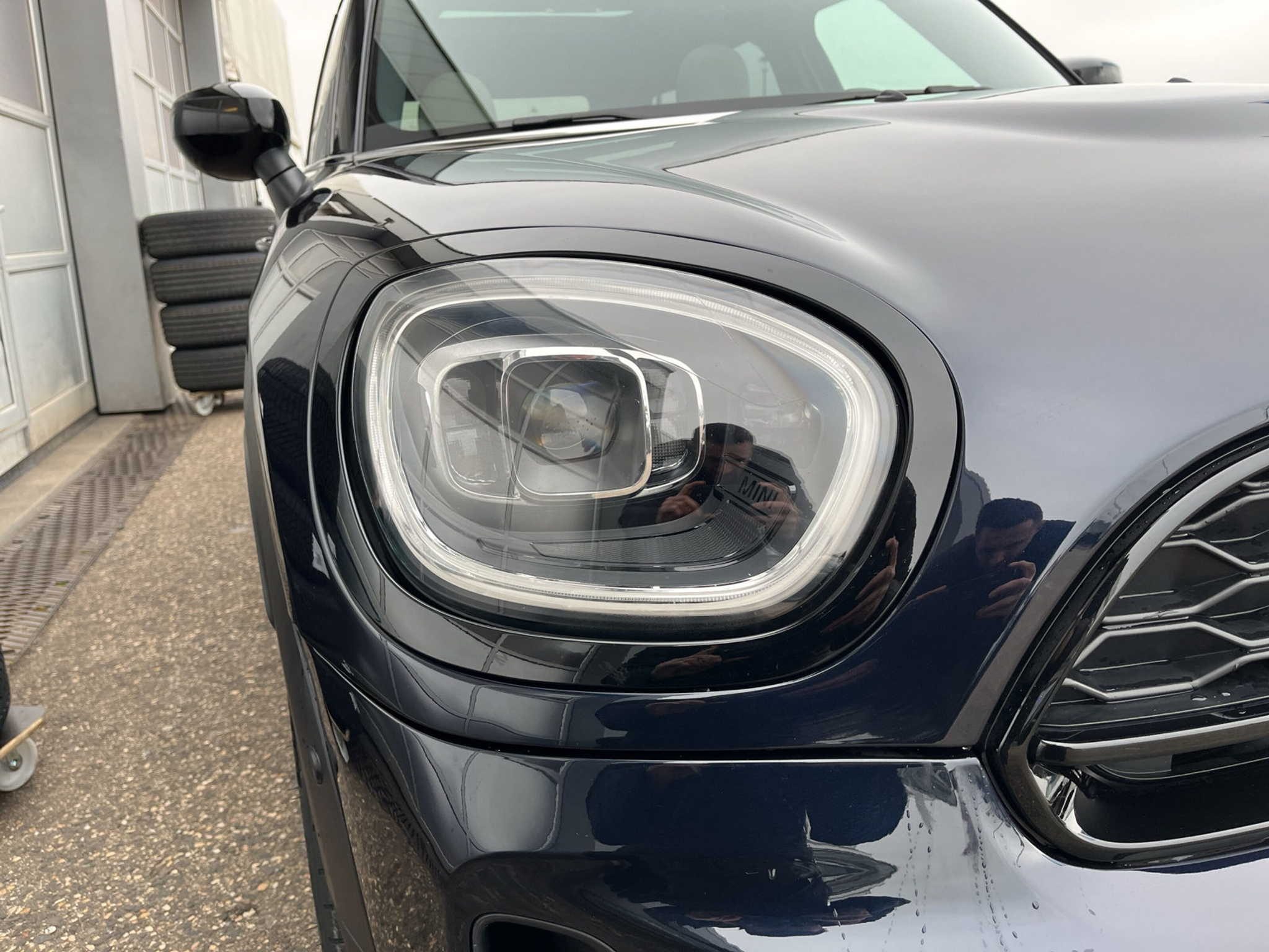 listing desktop thumbnail image 17