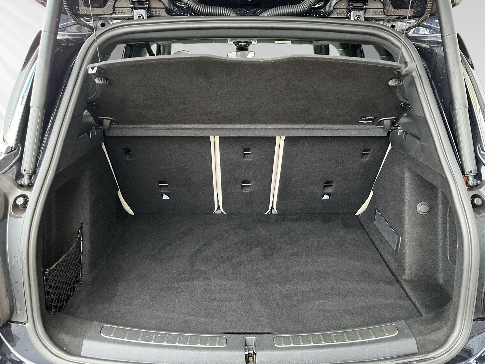 listing desktop thumbnail image 7